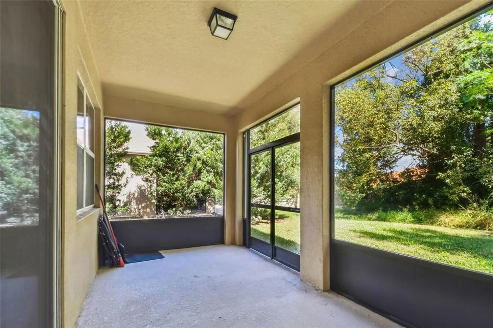 Property Slideshow image 29 of 69 | 12322 eastpointe dr, Dade City, FL, 33525