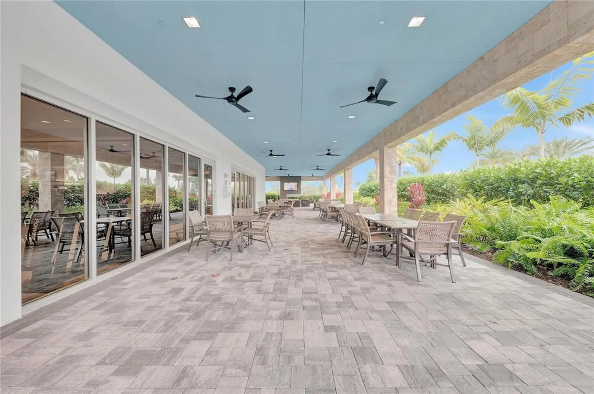 Property Slideshow image 67 of 72 | 3303 vicenza ct, Lakewood Ranch, FL, 34211