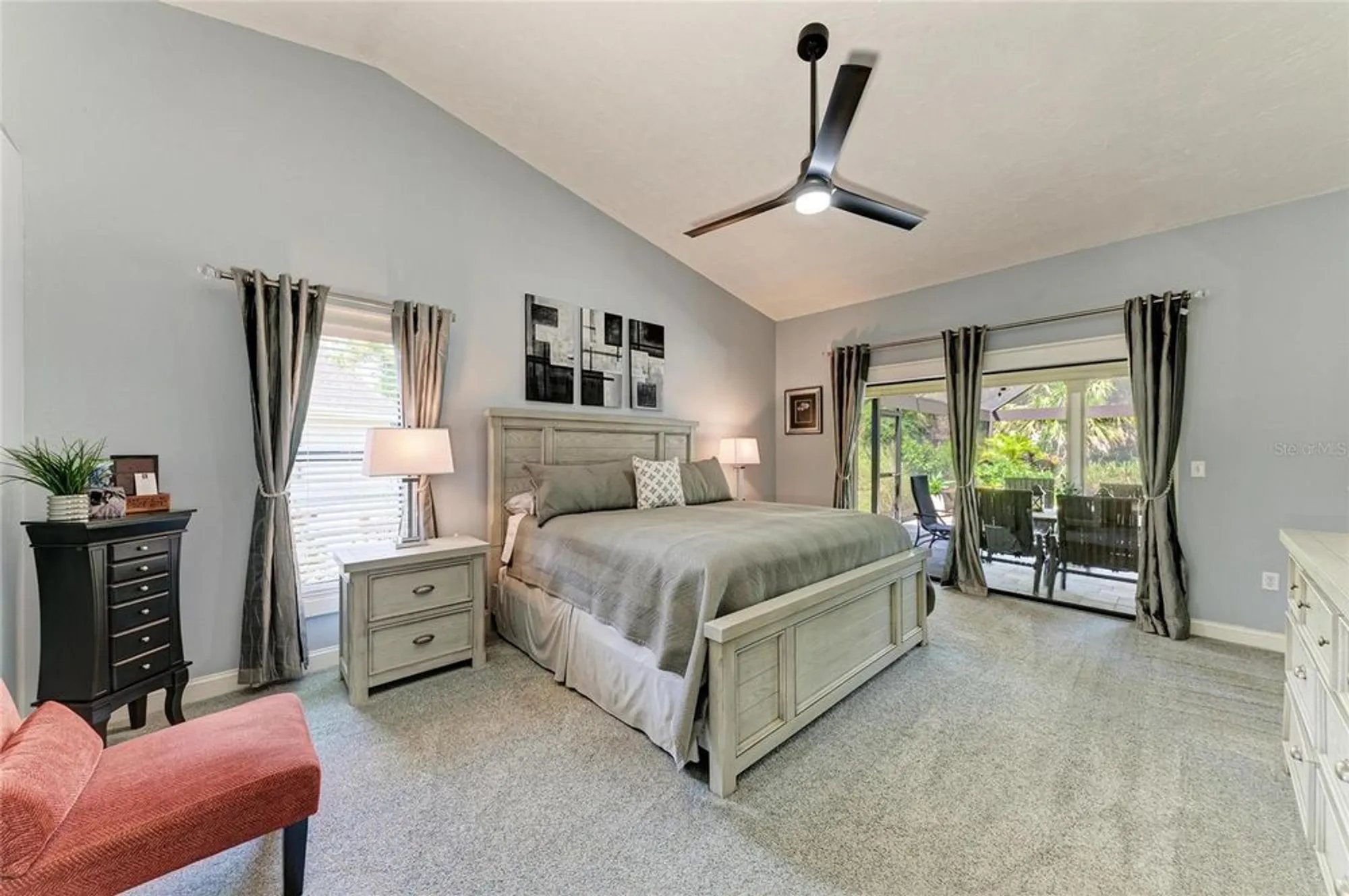Property Slideshow image 30 of 69 | 8416 palm lakes ct, Sarasota, FL, 34243