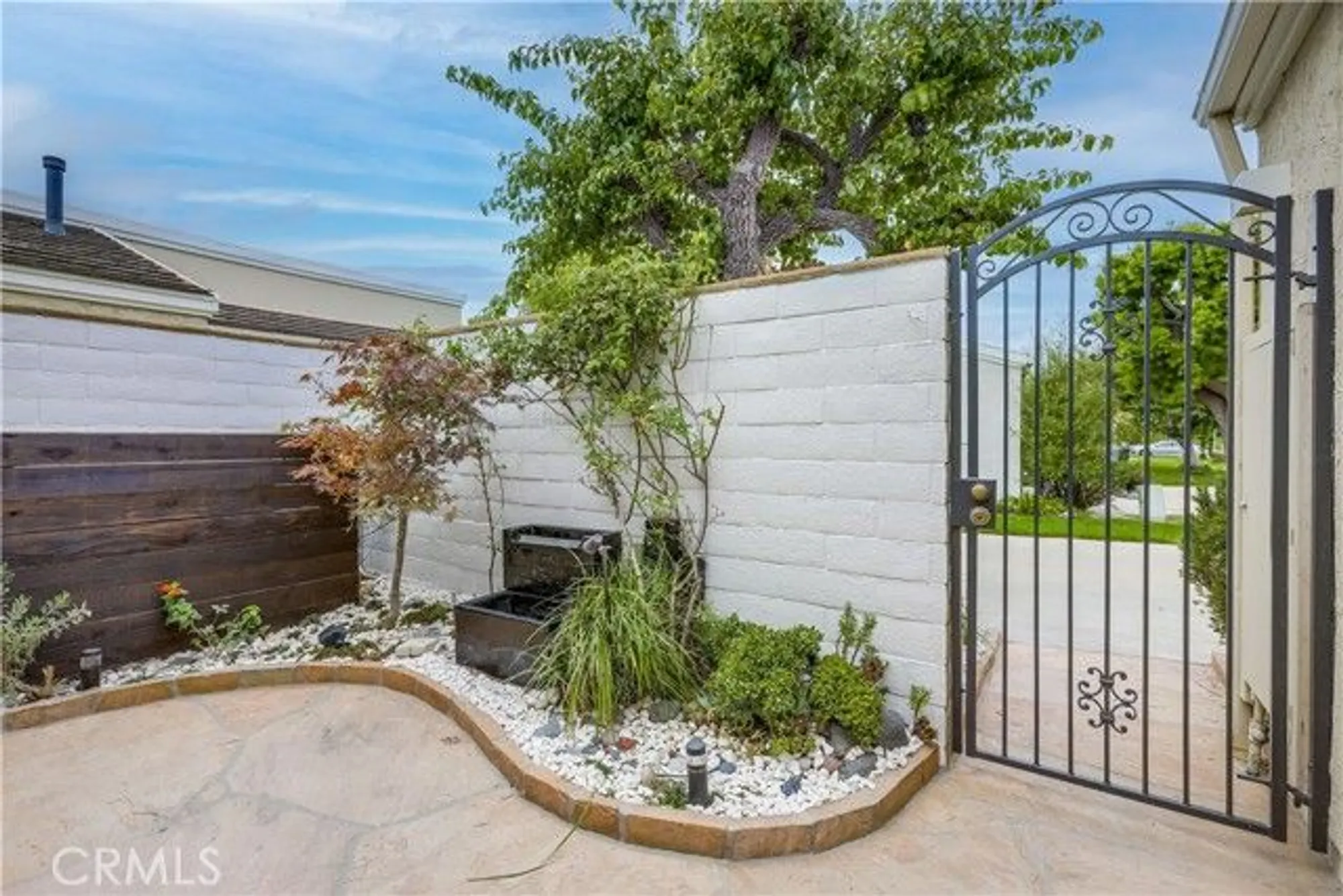 Property Slideshow image 7 of 53 | 22876 montalvo rd, Laguna Niguel, CA, 92677