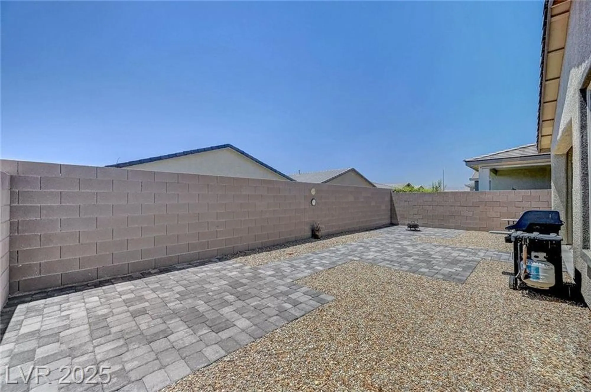 Property Slideshow image 24 of 35 | 2379 albury ave, North Las Vegas, NV, 89086