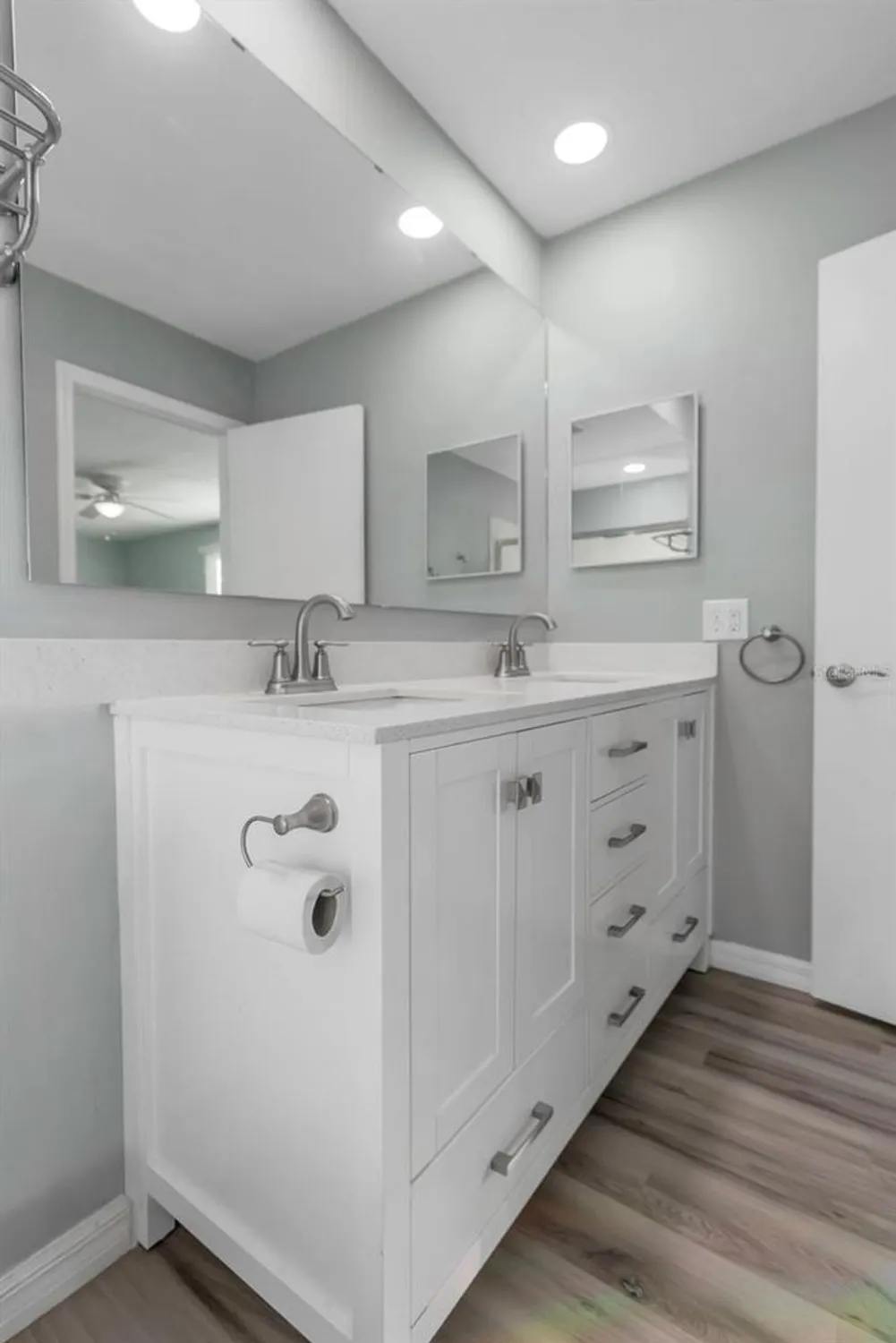 Property Slideshow image 32 of 45 | 6520 thicket trl, New Port Richey, FL, 34653