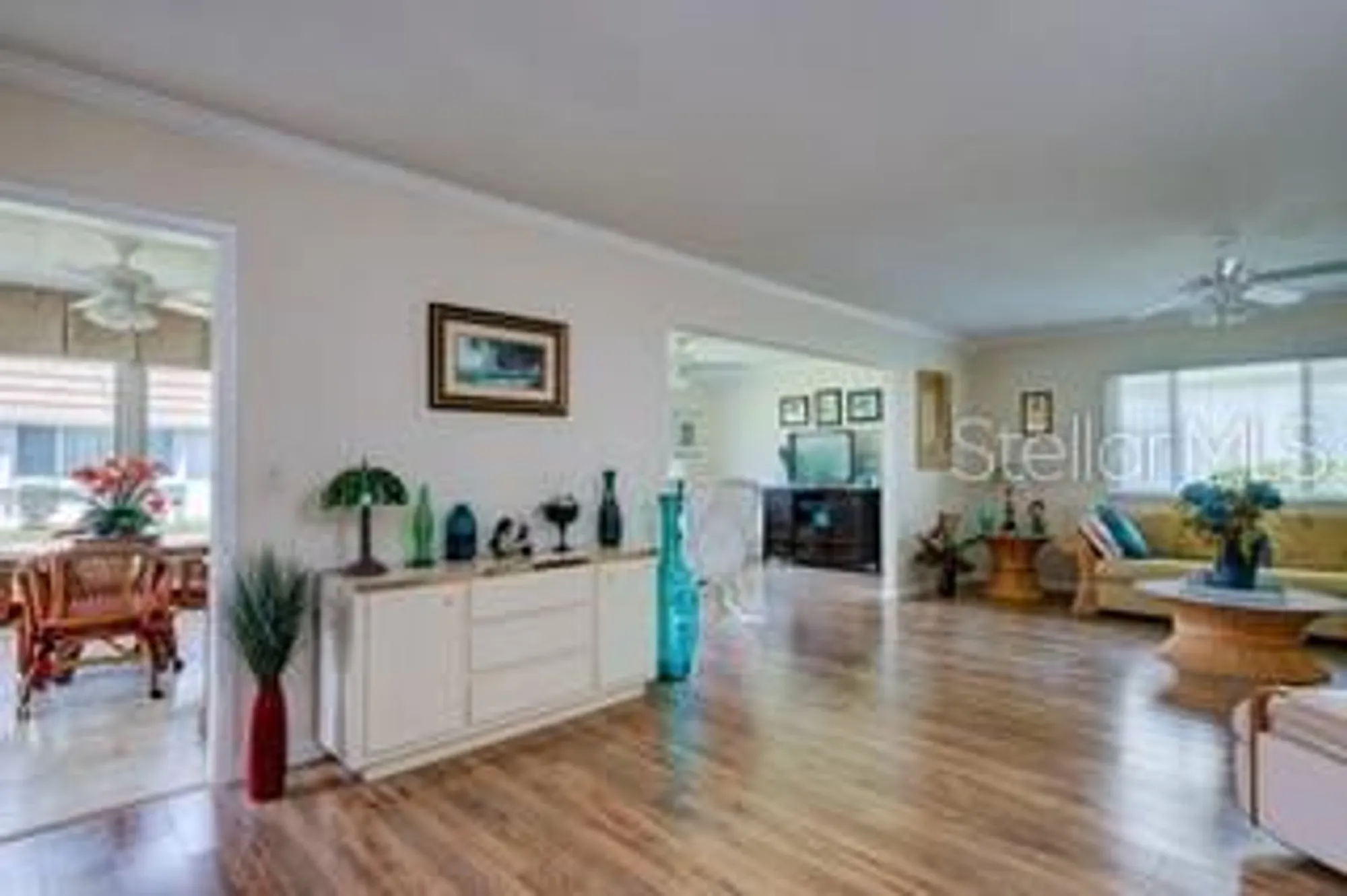 Property Slideshow image 6 of 49 | 2609 riverbluff pkwy # 146, Sarasota, FL, 34231