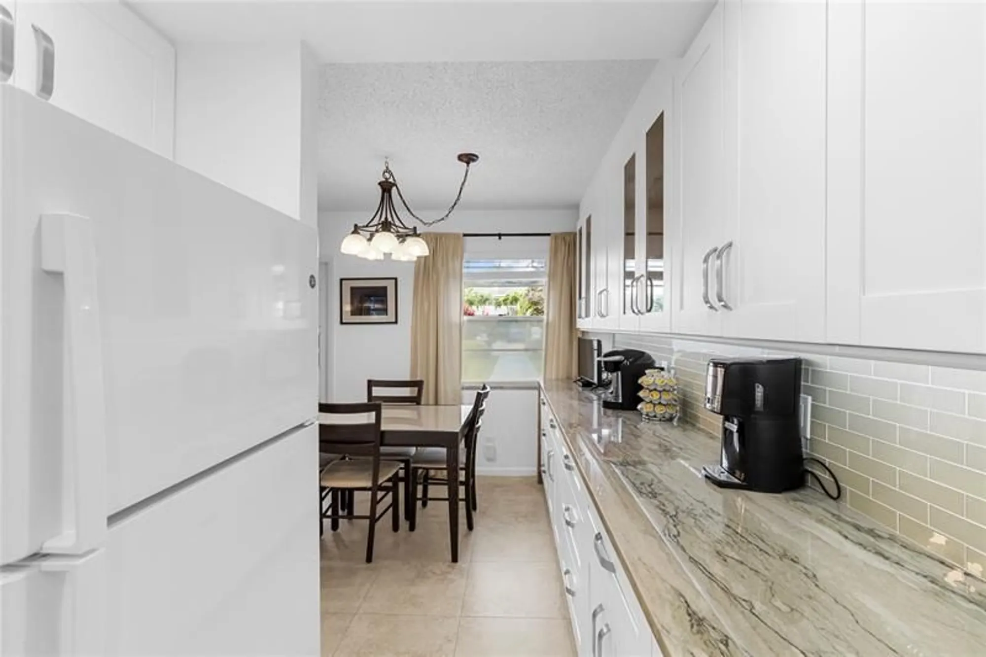 Property Slideshow image 6 of 60 | 210 oakridge n # 210, Deerfield Beach, FL, 33442