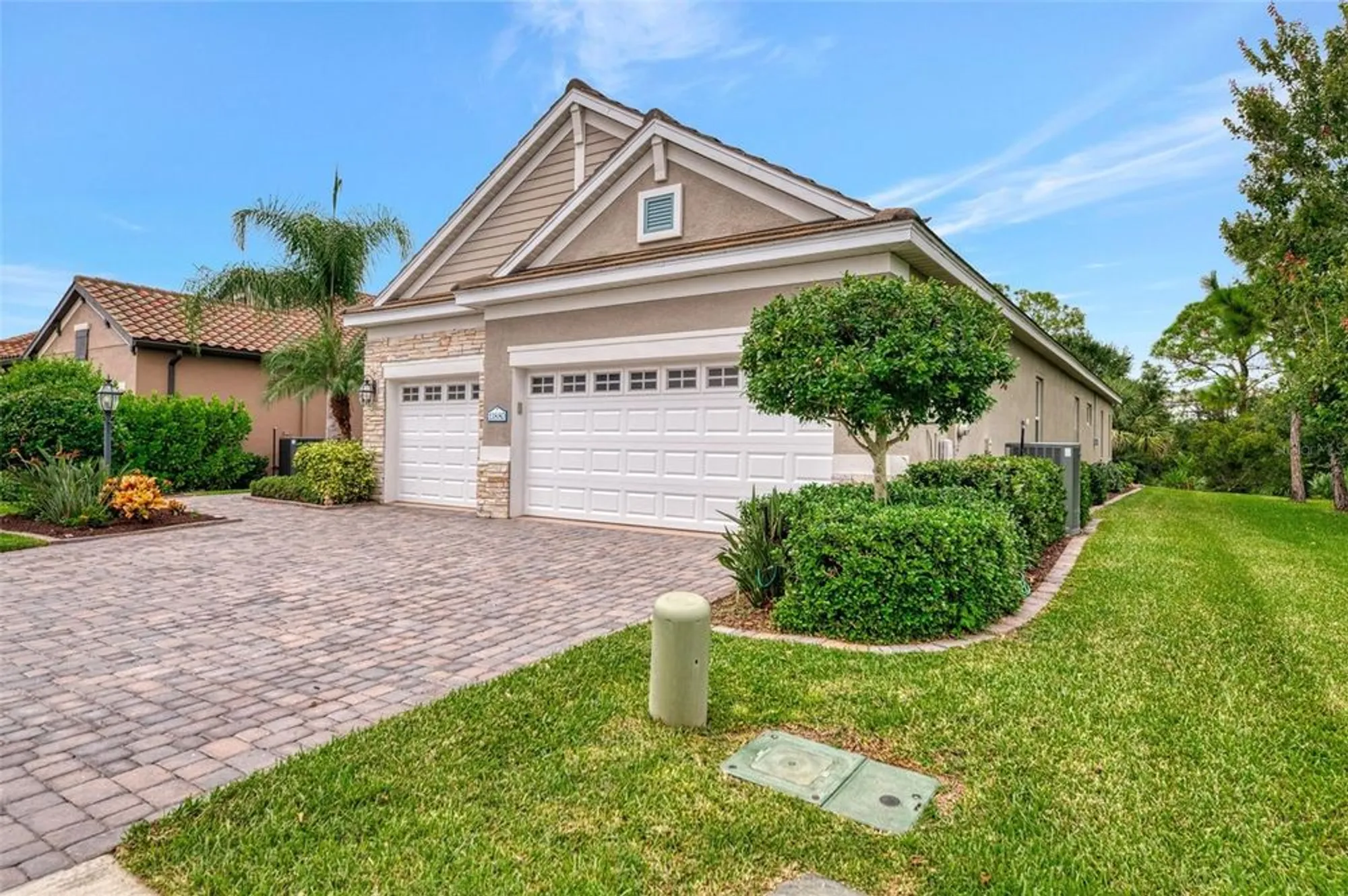 Property Slideshow image 7 of 90 | 11880 hunters creek rd, Venice, FL, 34293