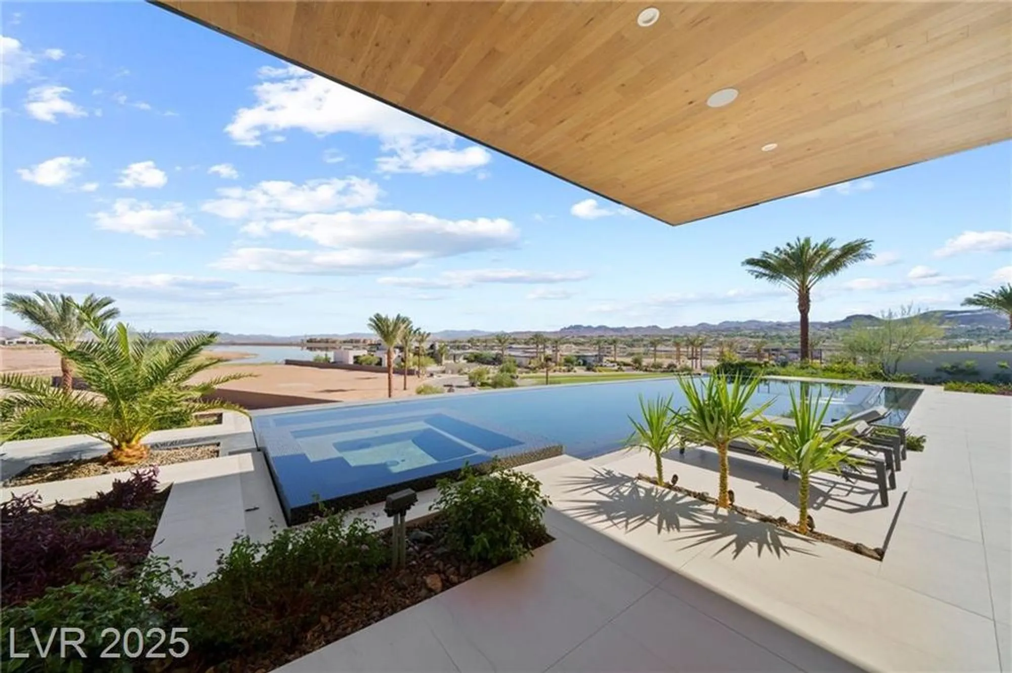 Property Slideshow image 34 of 99 | 12 rainbow point pl, Henderson, NV, 89011