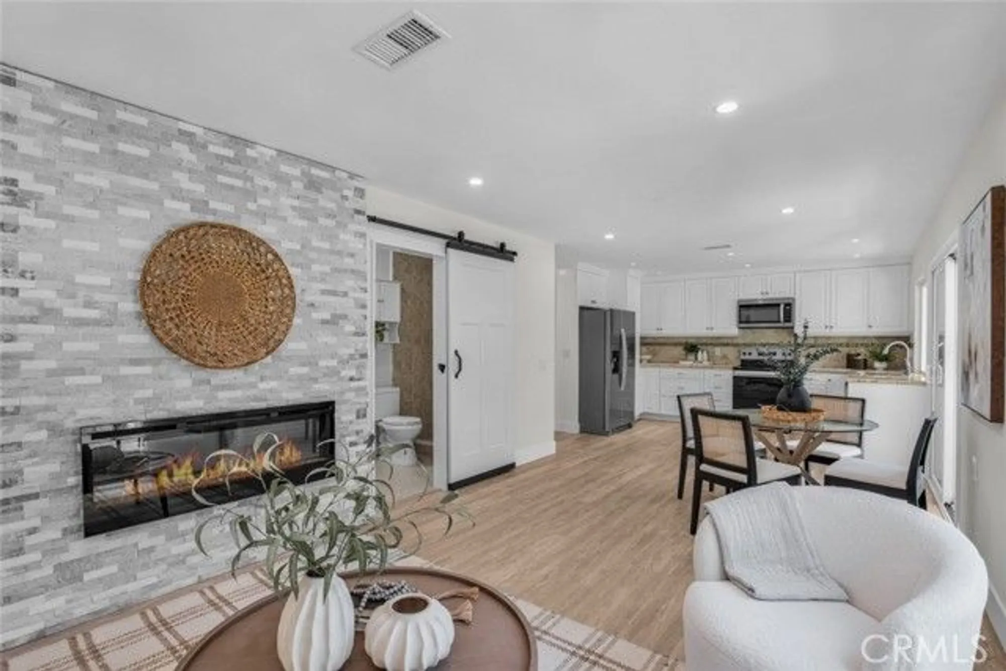 Property Slideshow image 6 of 47 | 28041 via machado, Mission Viejo, CA, 92692