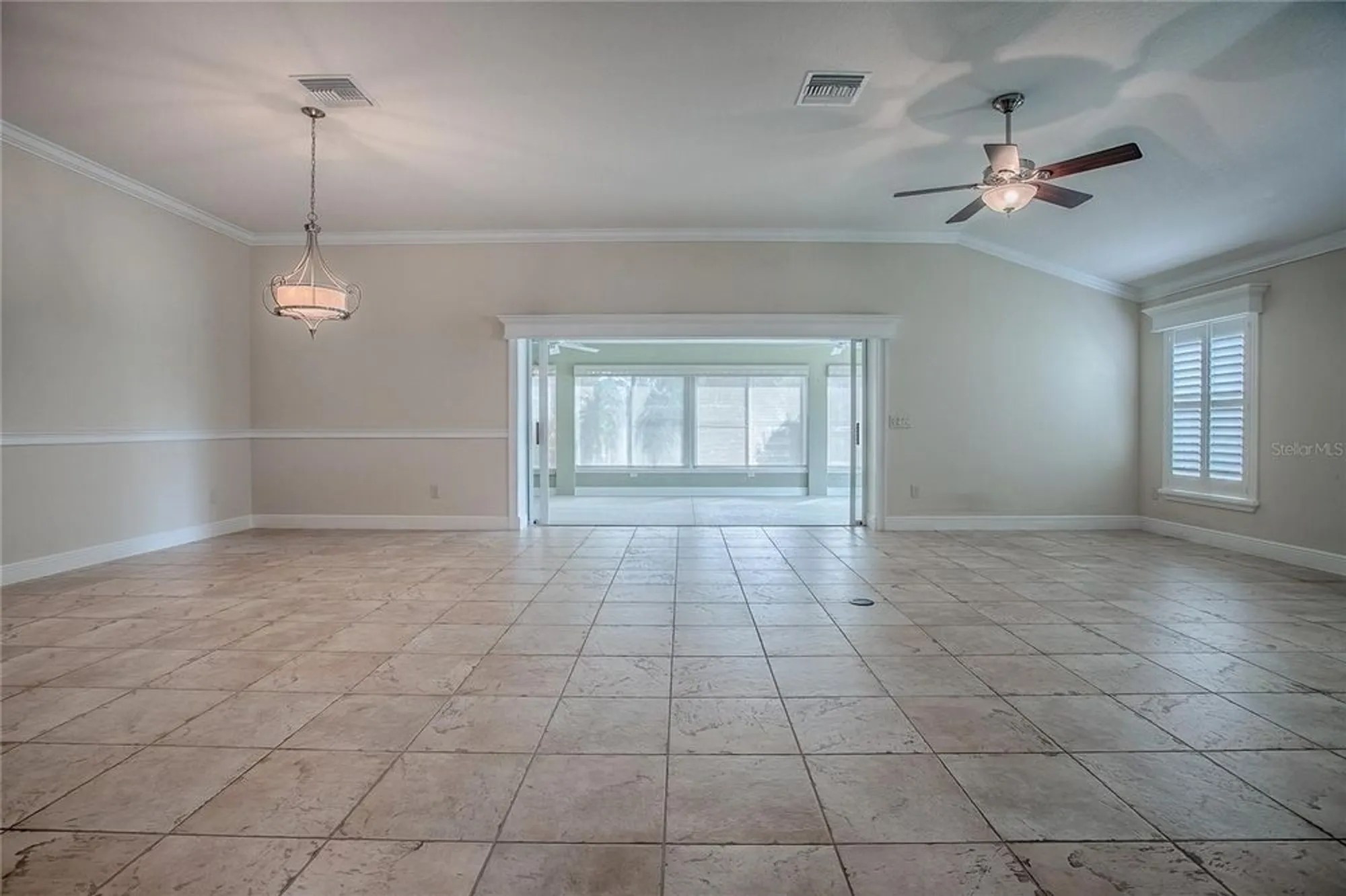 Property Slideshow image 19 of 73 | 527 beville pl, The Villages, FL, 32163