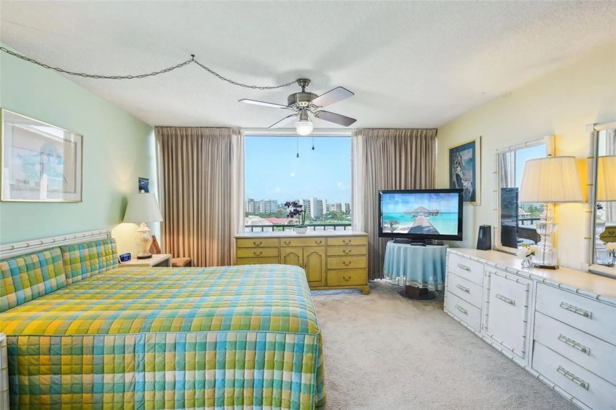 Property Slideshow image 37 of 66 | 7400 sun island dr 802, South Pasadena, FL, 33707