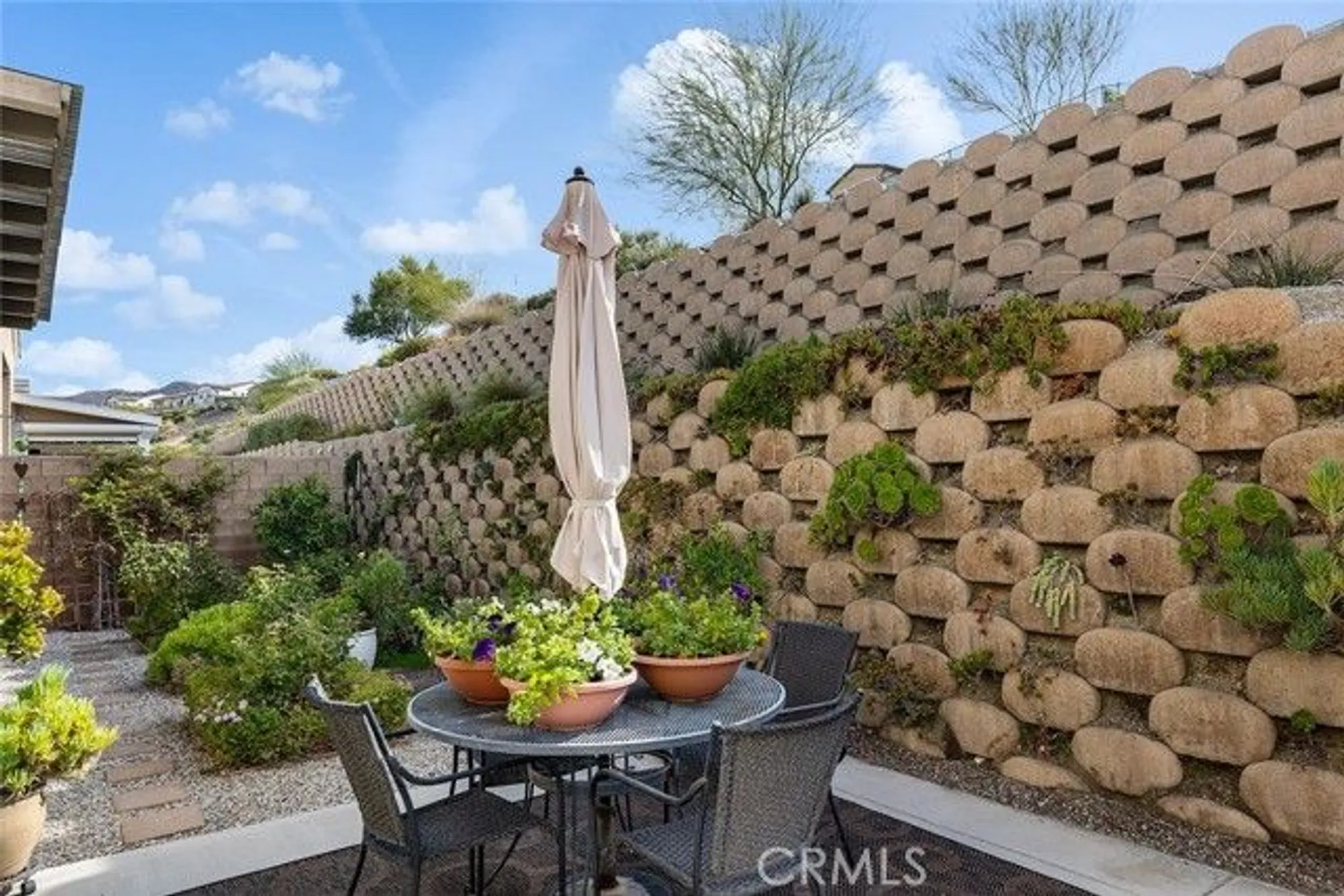 Property Slideshow image 29 of 45 | 18740 seville way, Canyon Country, CA, 91387