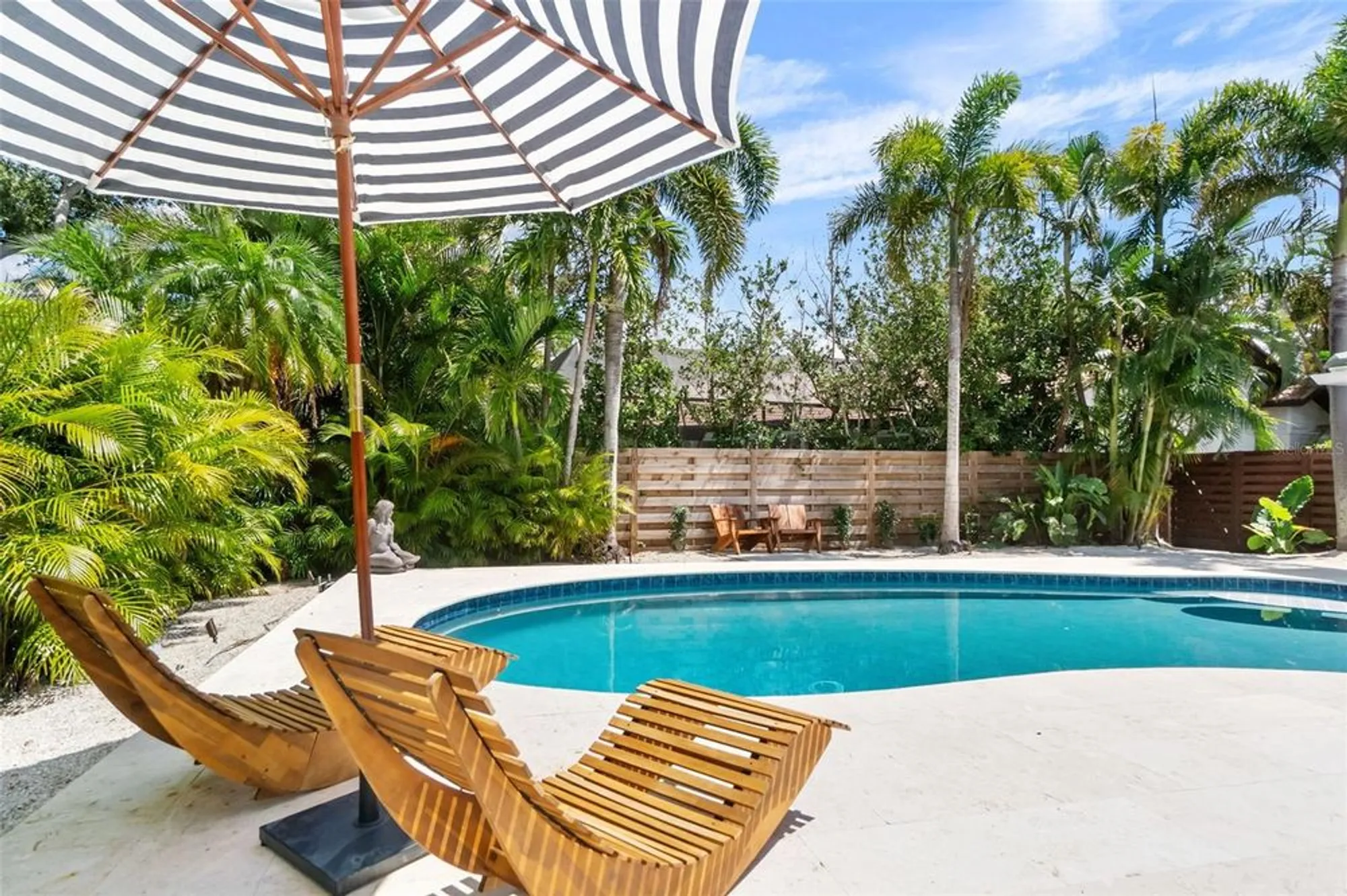 Property Slideshow image 62 of 66 | 1660 pine harrier cir, Sarasota, FL, 34231