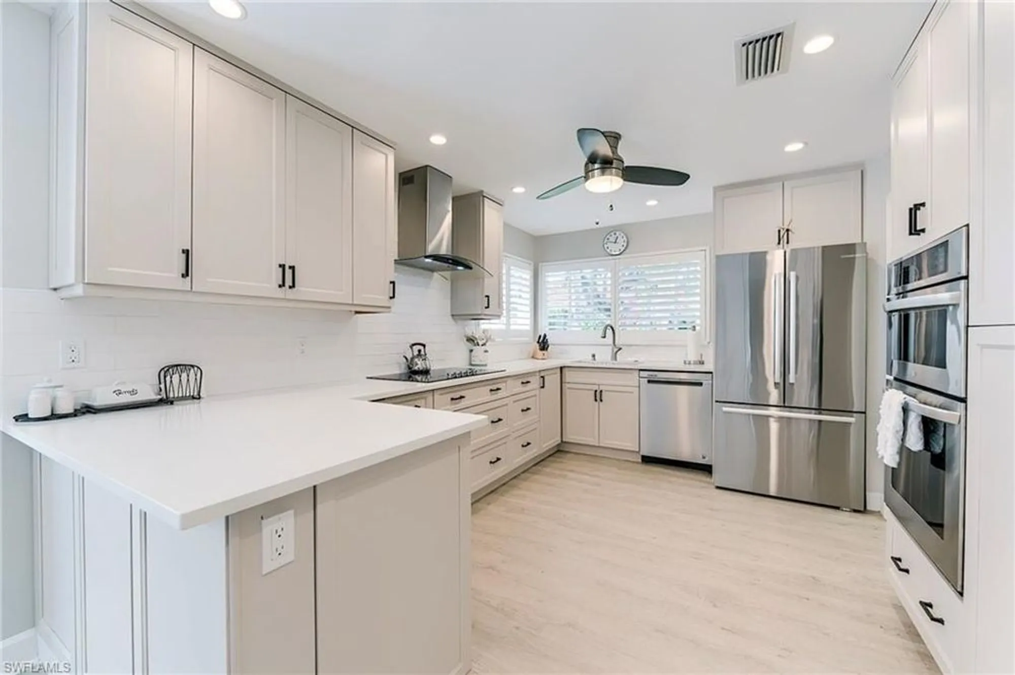 Property Slideshow image 8 of 37 | 3420 thornbury ln, Bonita Springs, FL, 34134