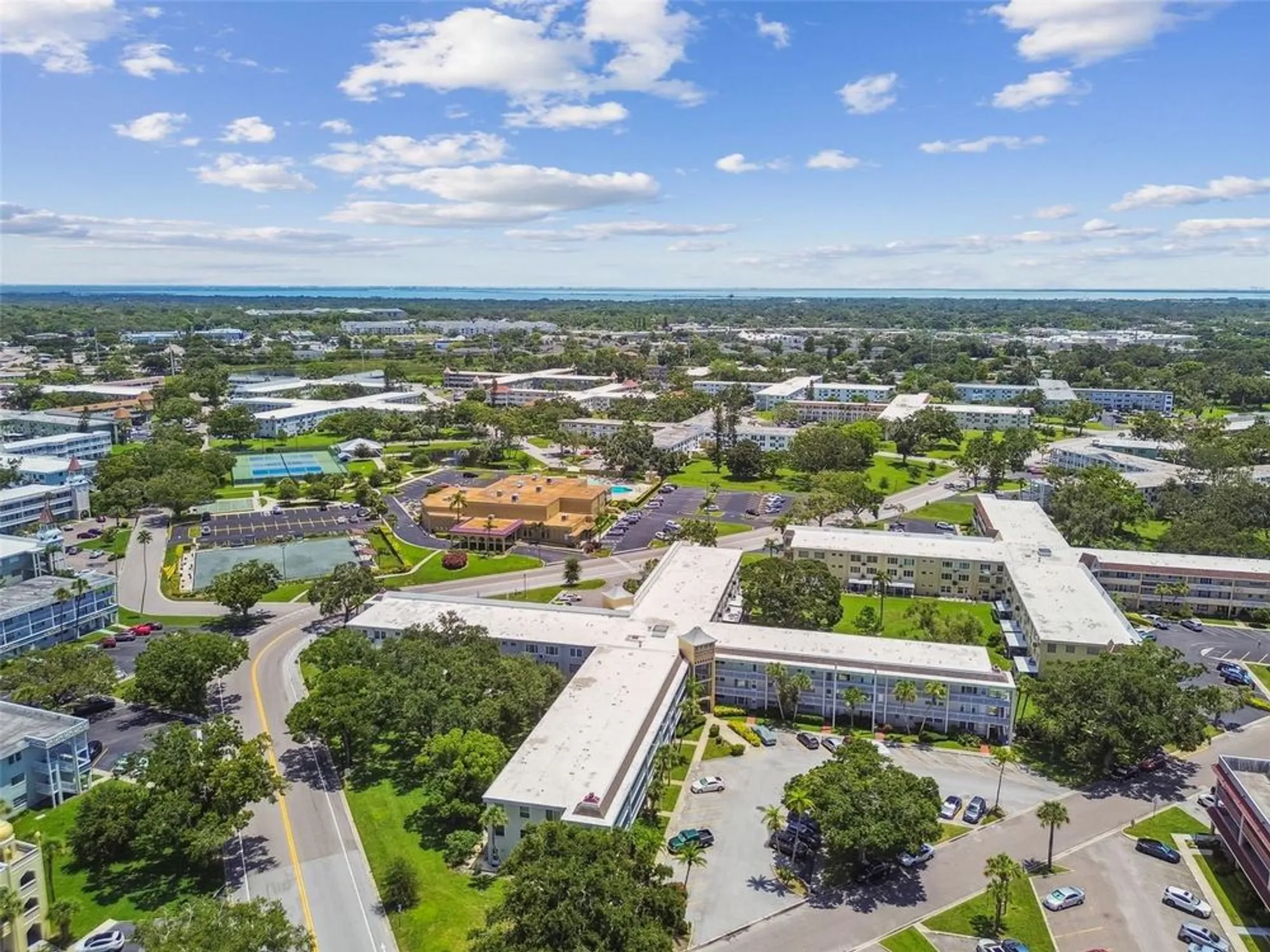 Property Slideshow image 47 of 55 | 2071 australia way 59, Clearwater, FL, 33763