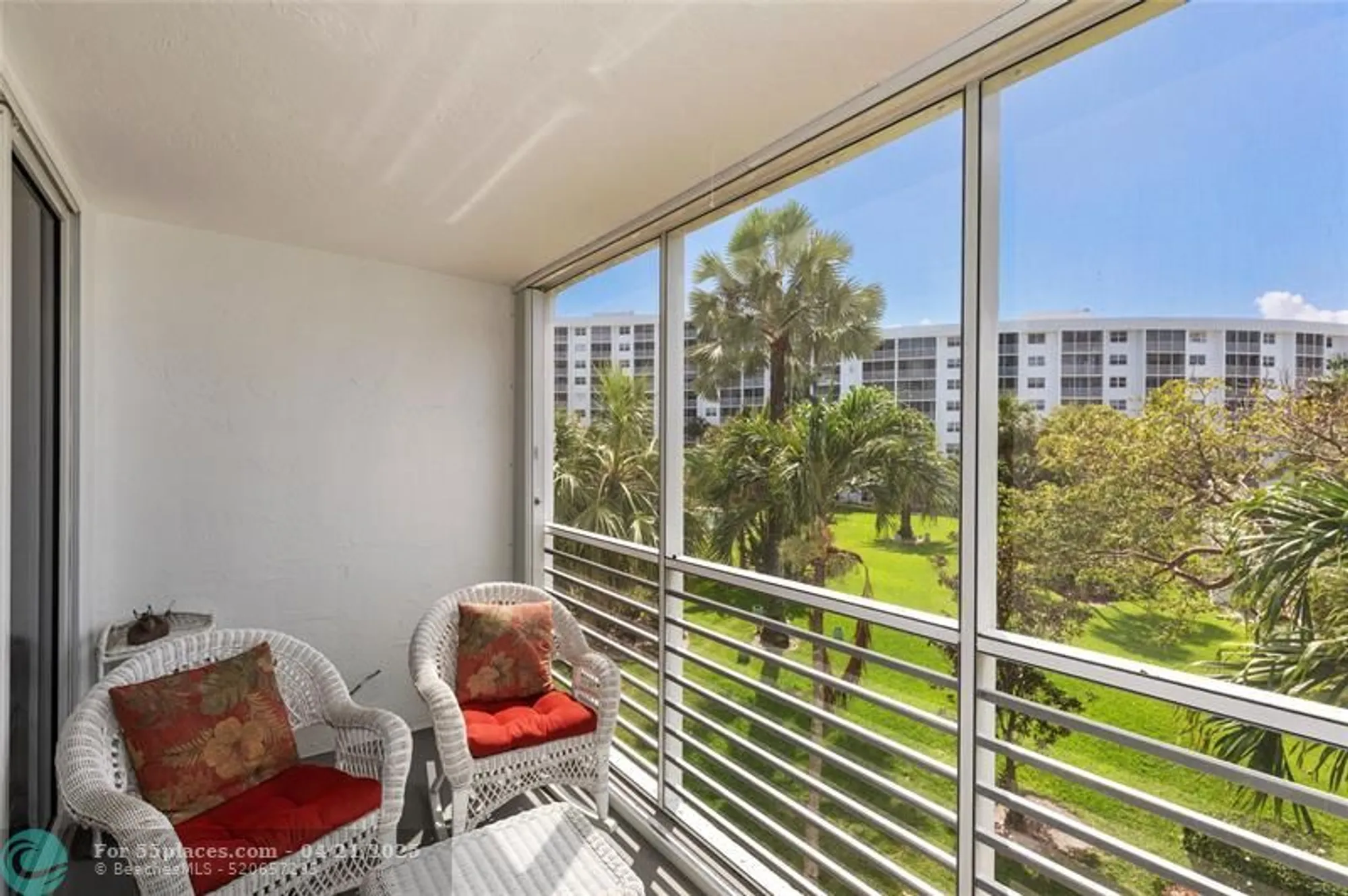 Property Slideshow image 3 of 27 | 2731 ne 14th street cswy 331, Pompano Beach, FL, 33062