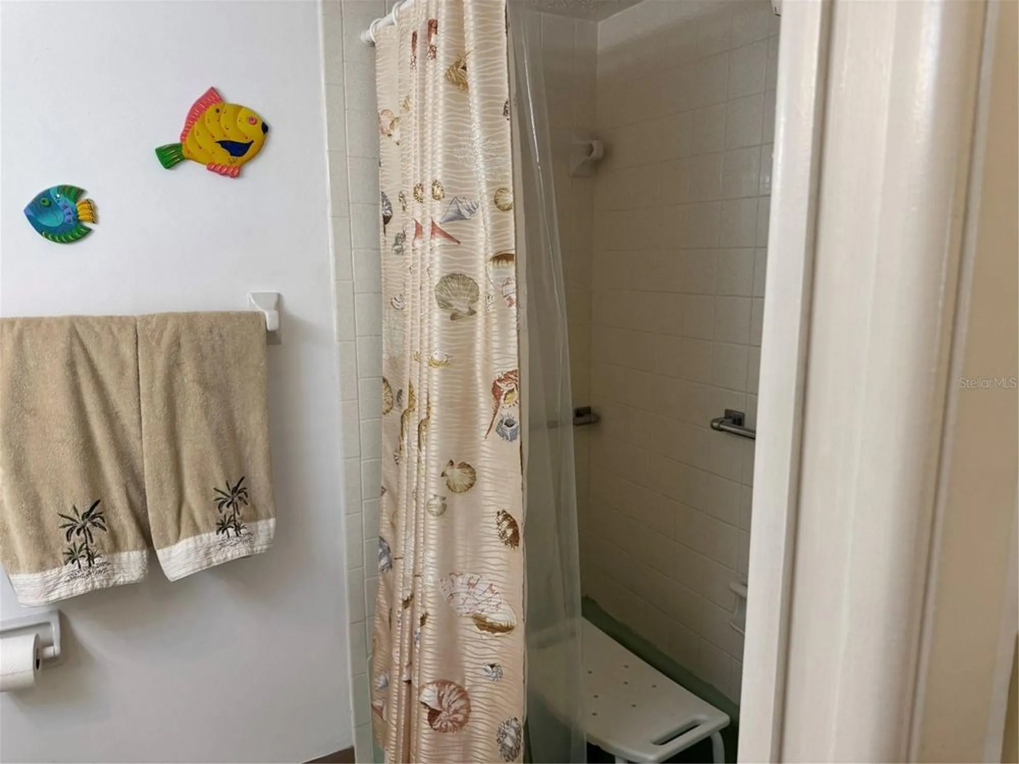 Property Slideshow image 9 of 14 | 2437 harbor blvd 106, Port Charlotte, FL, 33952