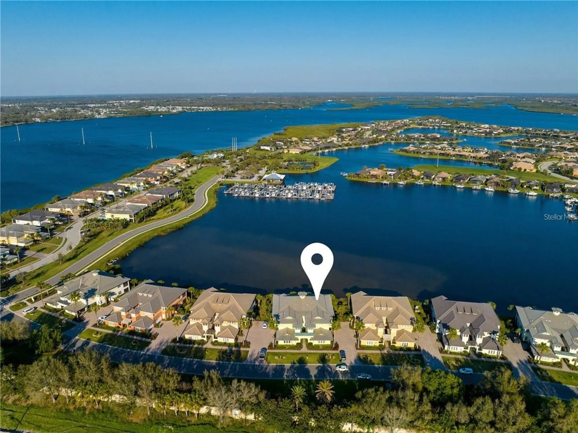 Property Slideshow image 38 of 78 | 1121 riverscape st, Bradenton, FL, 34208