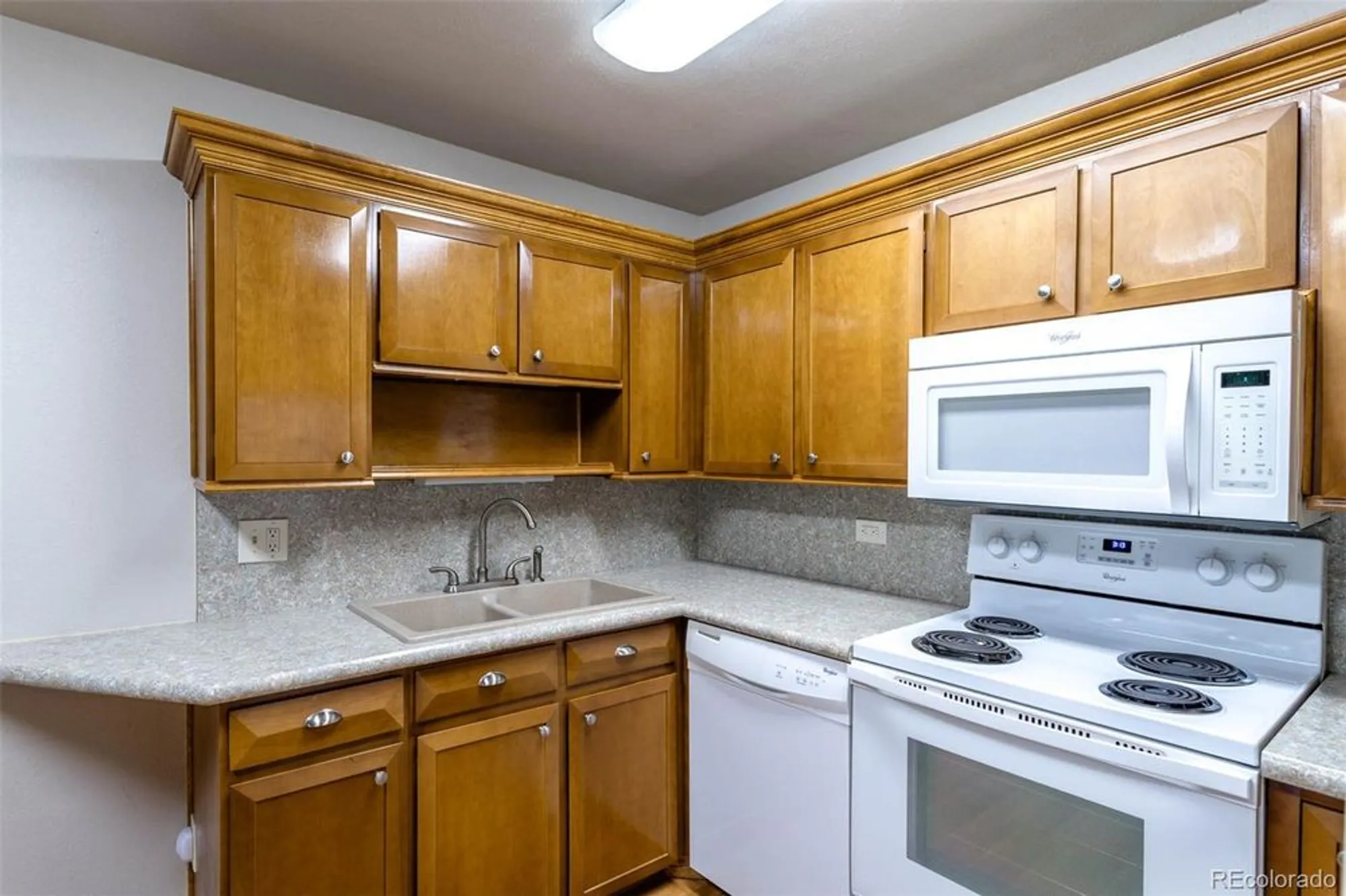 Property Slideshow image 3 of 26 | 755 s alton way unit 1a, Denver, CO, 80247