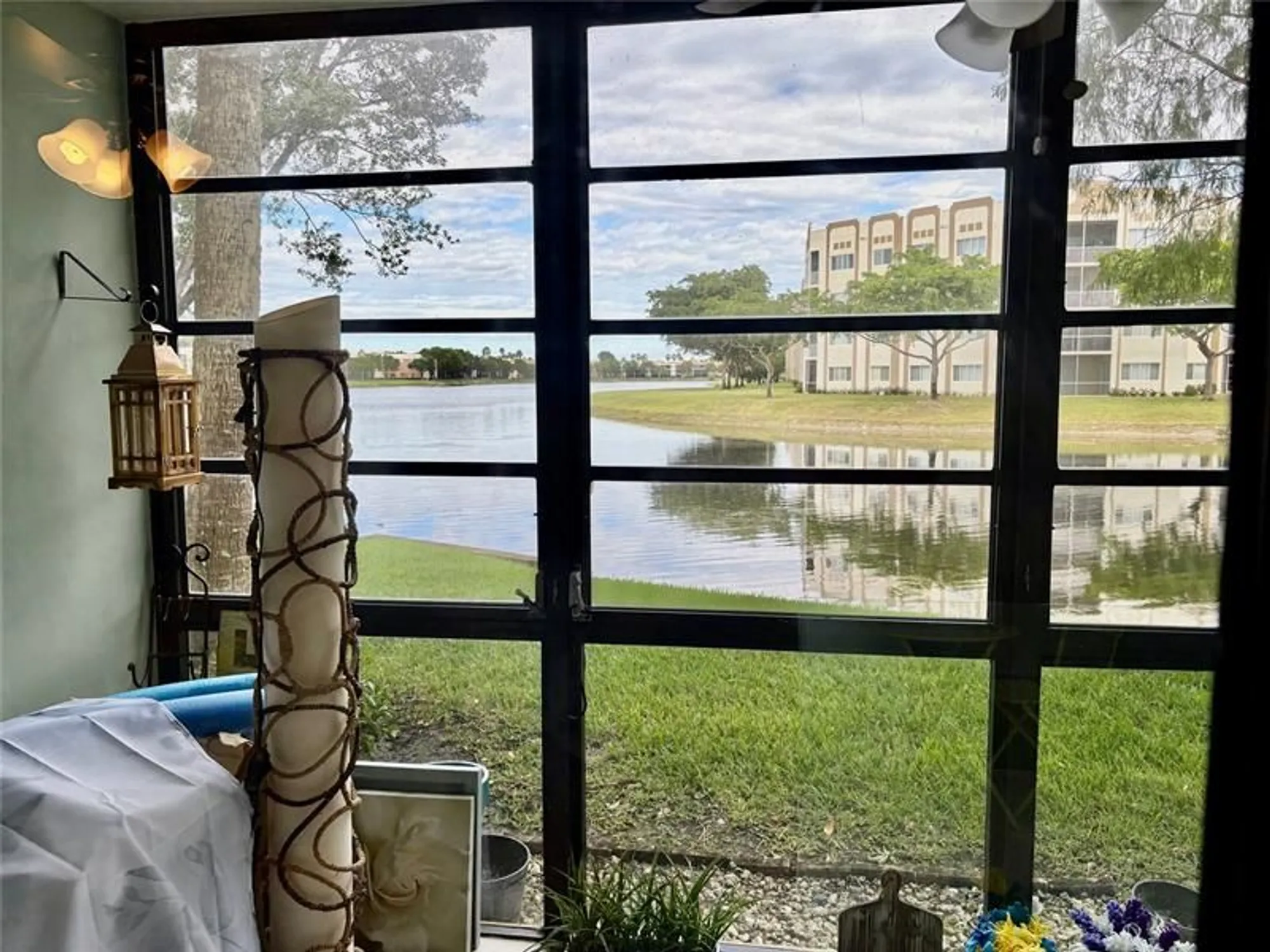 Property Slideshow image 6 of 20 | 7322 ashmont cir # 7322, Tamarac, FL, 33321