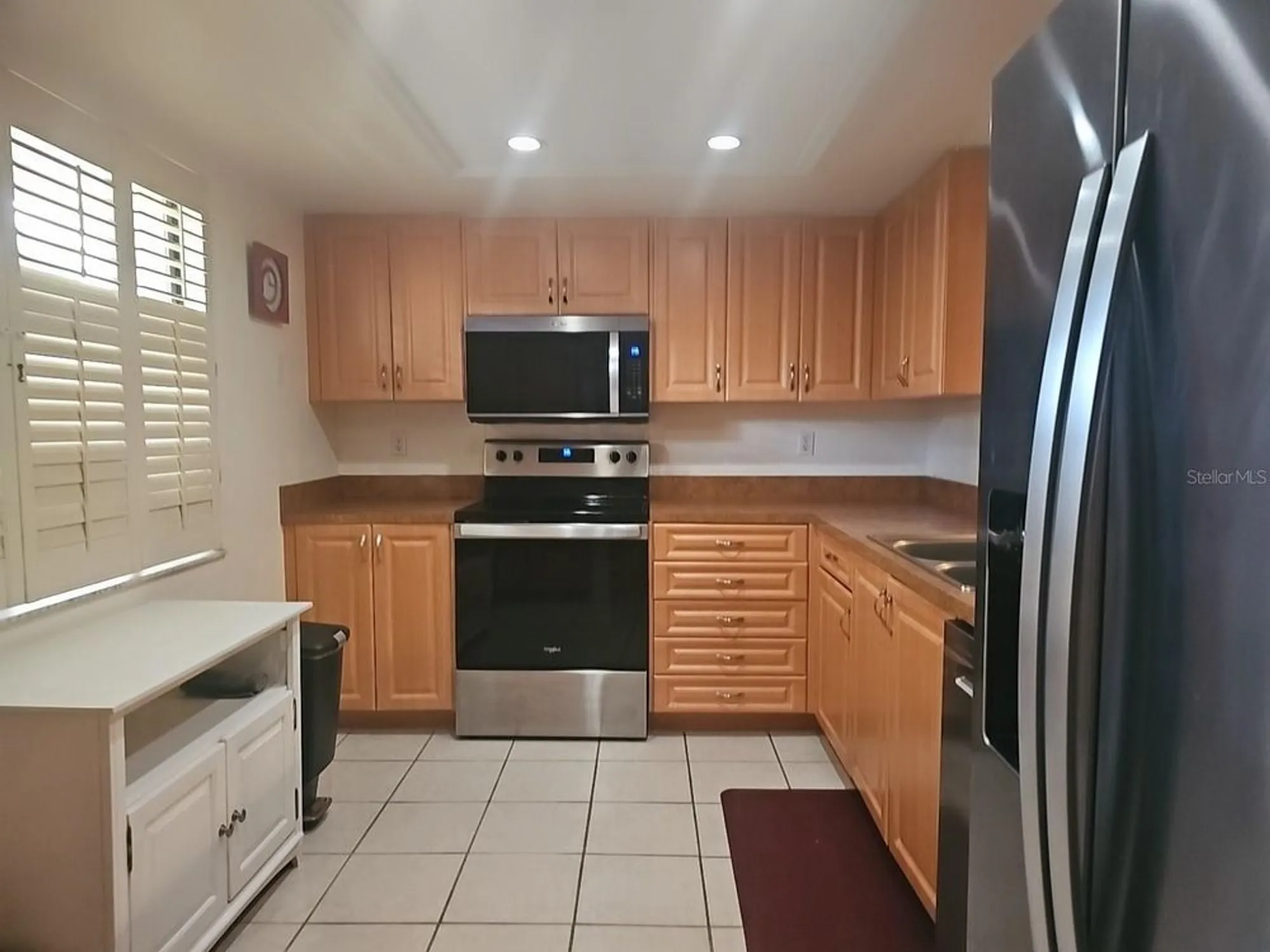 Property Slideshow image 14 of 33 | 3076 eastland blvd 210, Clearwater, FL, 33761