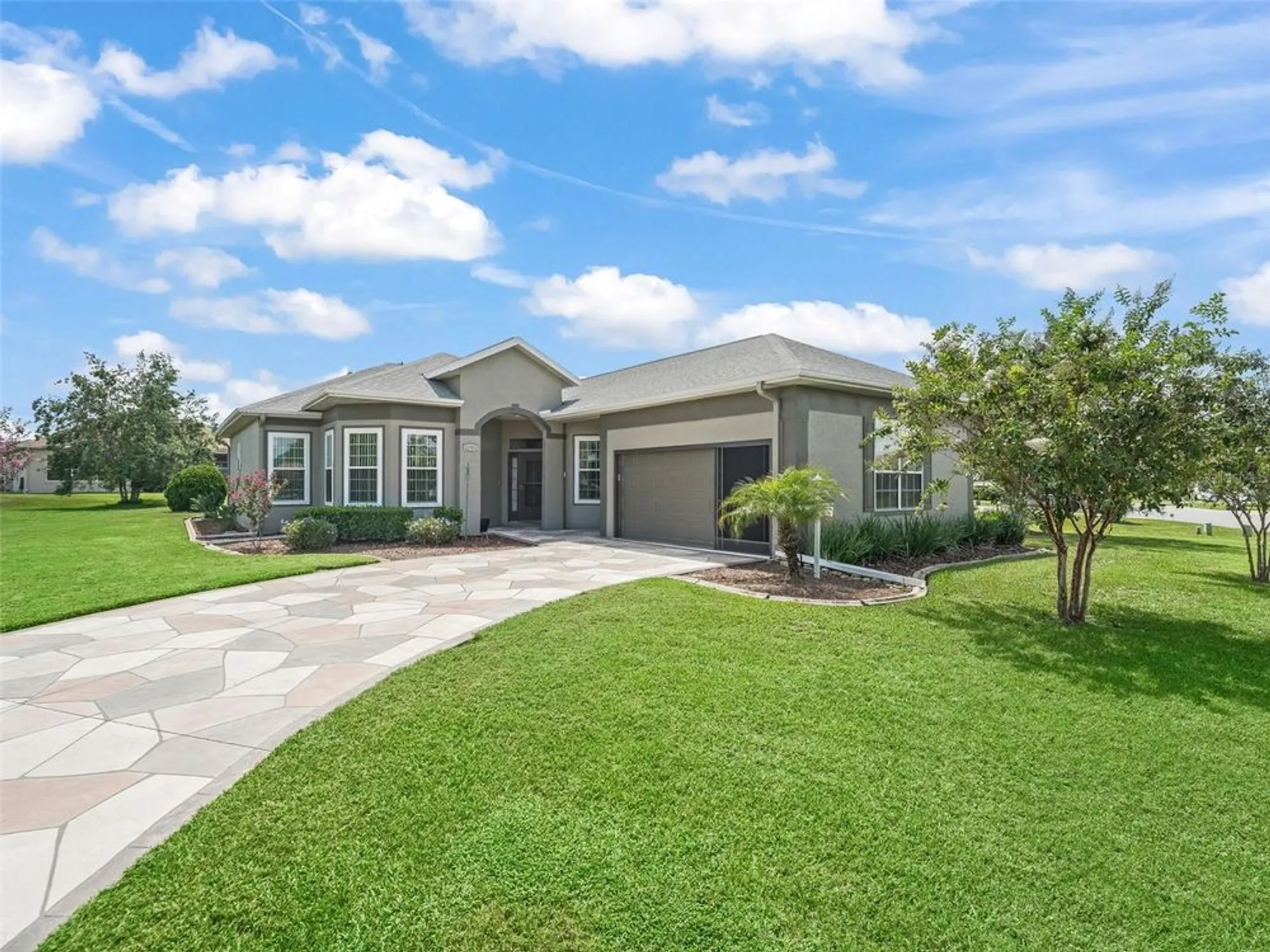Property Slideshow image 3 of 59 | 11961 se 176th place rd, Summerfield, FL, 34491