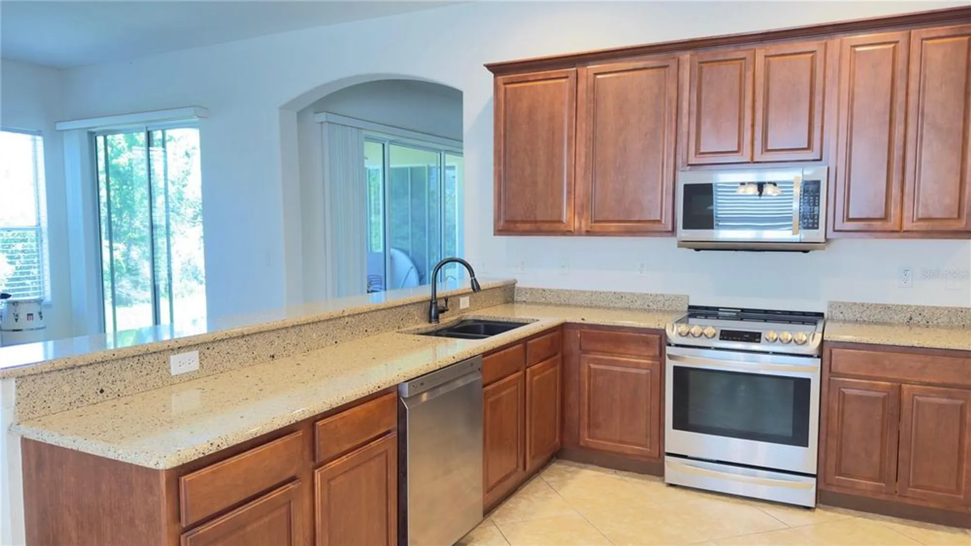 Property Slideshow image 7 of 45 | 10048 cleghorn dr, San Antonio, FL, 33576