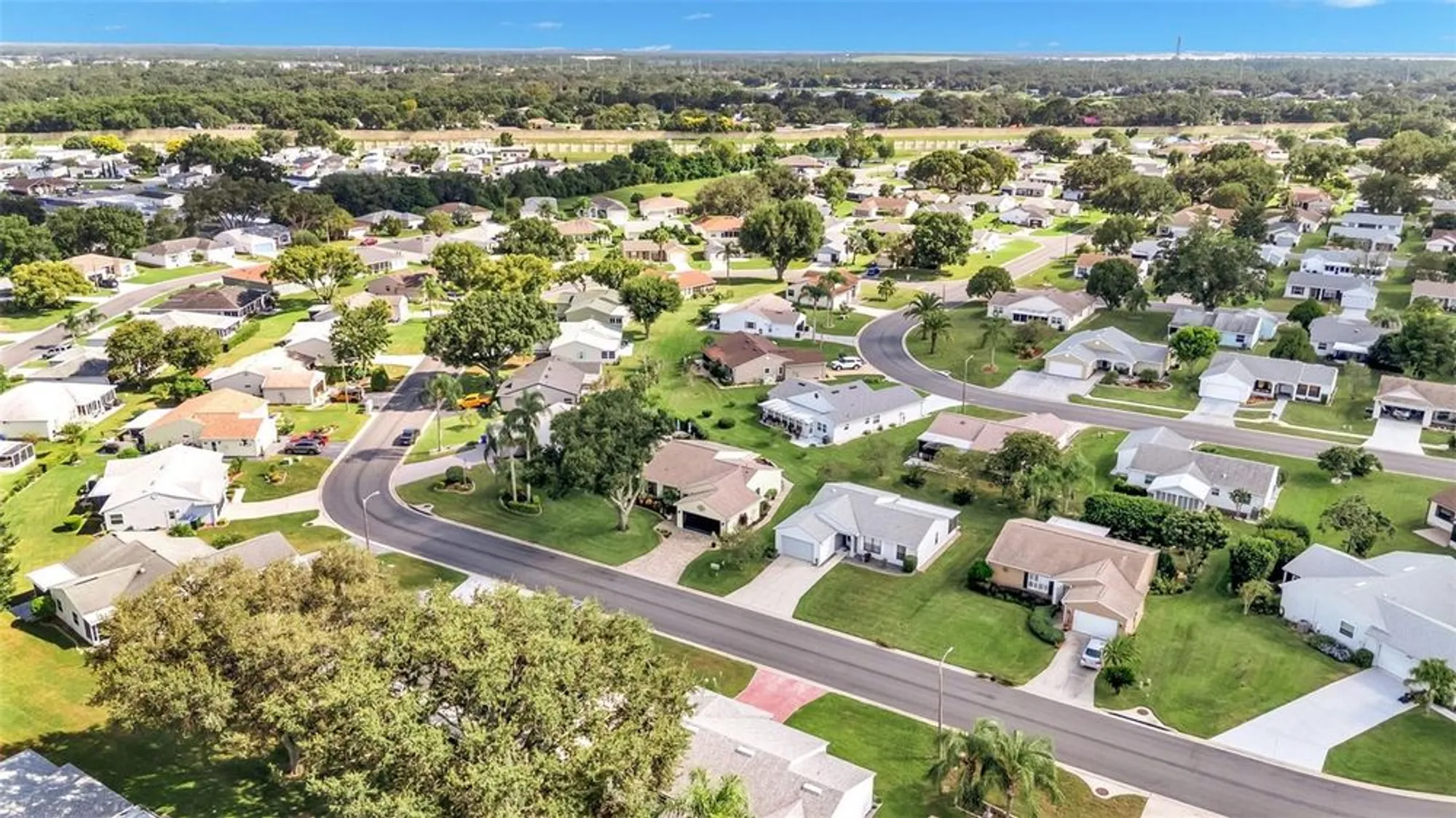 Property Slideshow image 38 of 81 | 6096 kittiwake dr, Lakeland, FL, 33809