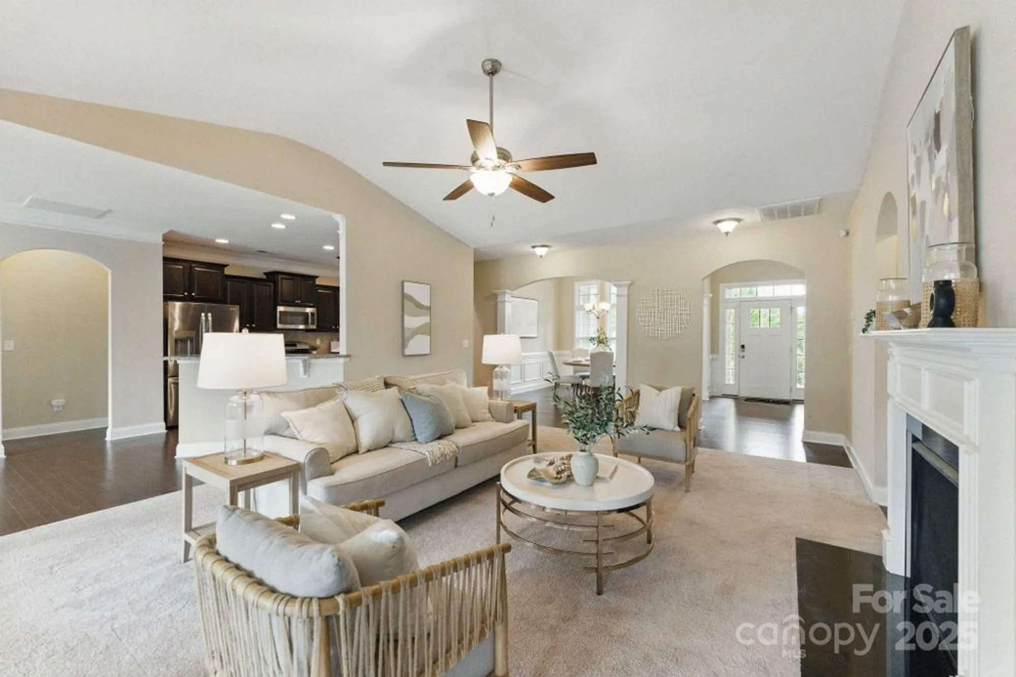 Property Slideshow image 10 of 39 | 8830 artesa mill ln, Charlotte, NC, 28214