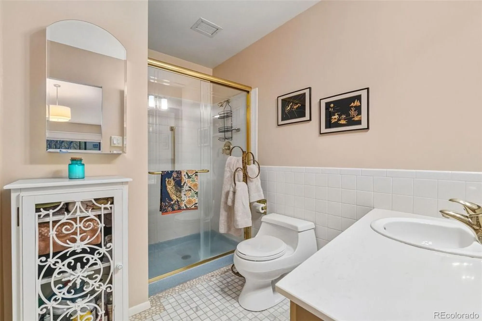 Property Slideshow image 12 of 31 | 710 s clinton st 6b, Denver, CO, 80247