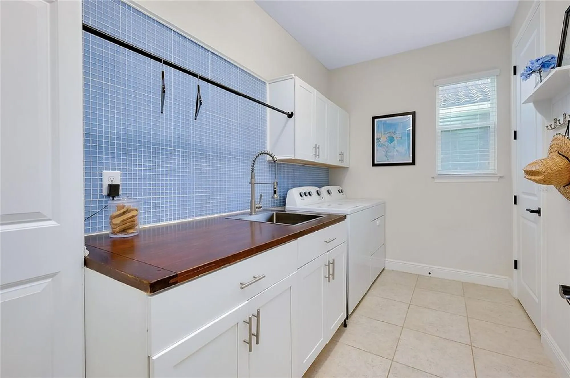 Property Slideshow image 46 of 69 | 11560 tapestry ln, Venice, FL, 34293