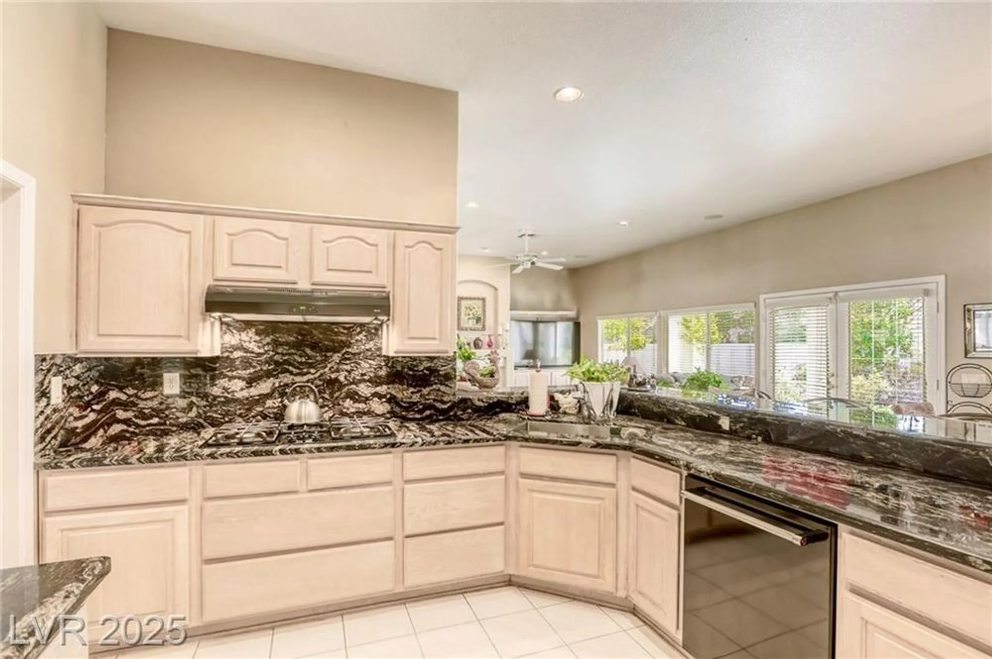 Property Slideshow image 15 of 39 | 9201 yucca blossom dr, Las Vegas, NV, 89134