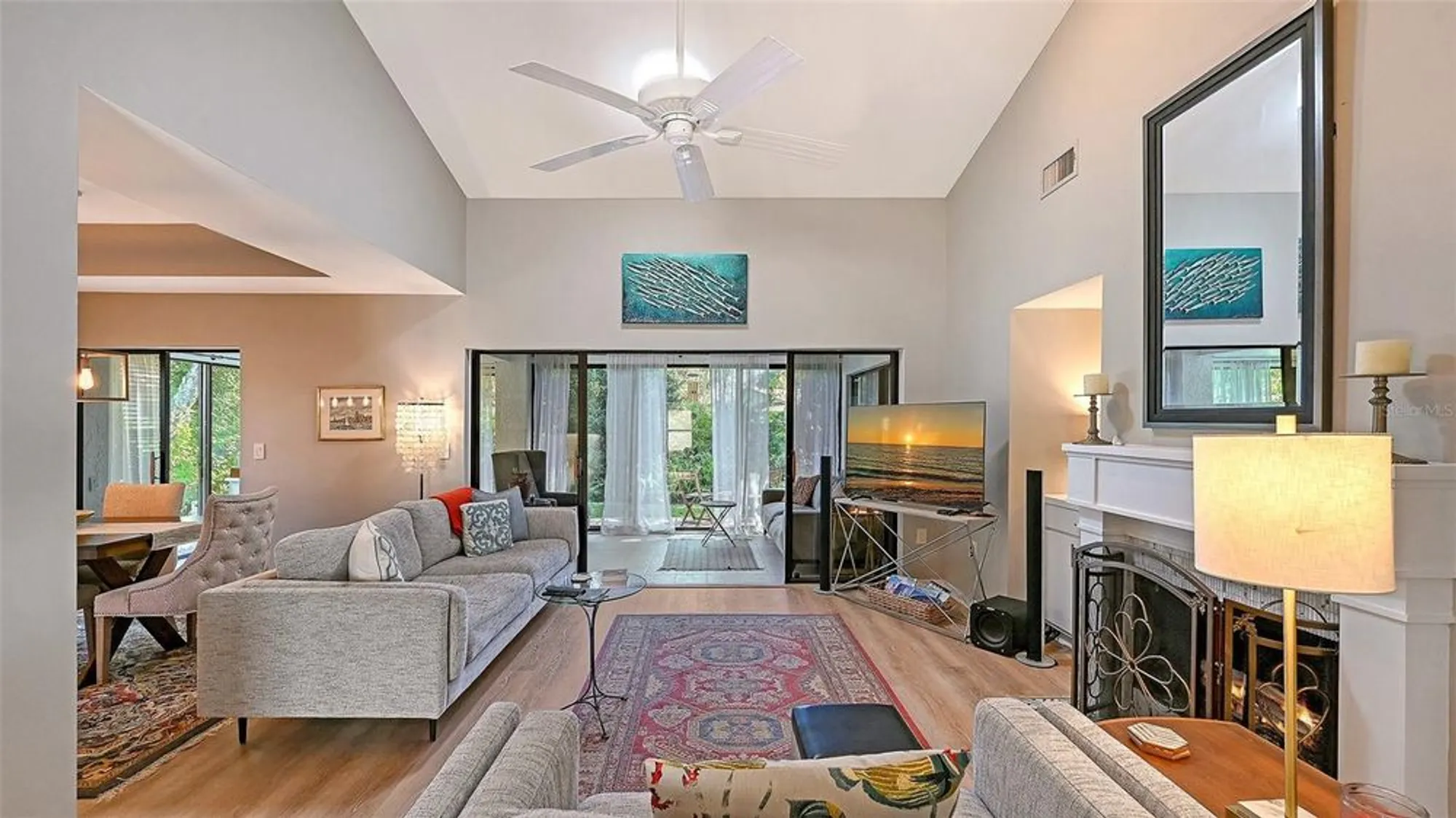 Property Slideshow image 9 of 49 | 7360 oak moss dr # 4, Sarasota, FL, 34241