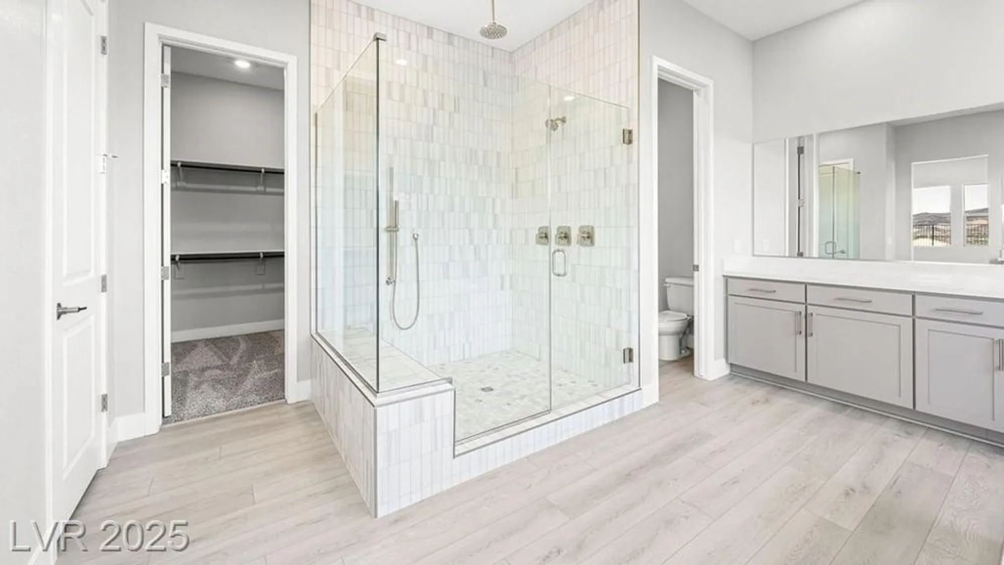 Property Slideshow image 34 of 48 | 241 paraggi bay dr, Henderson, NV, 89011