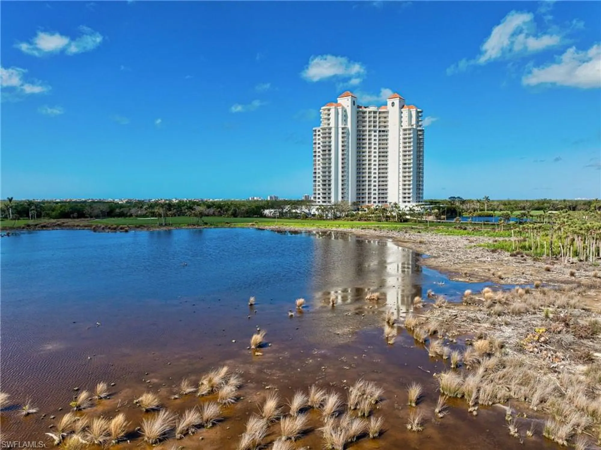 Property Slideshow image 3 of 37 | 4731 bonita bay blvd unit 1704, Bonita Springs, FL, 34134