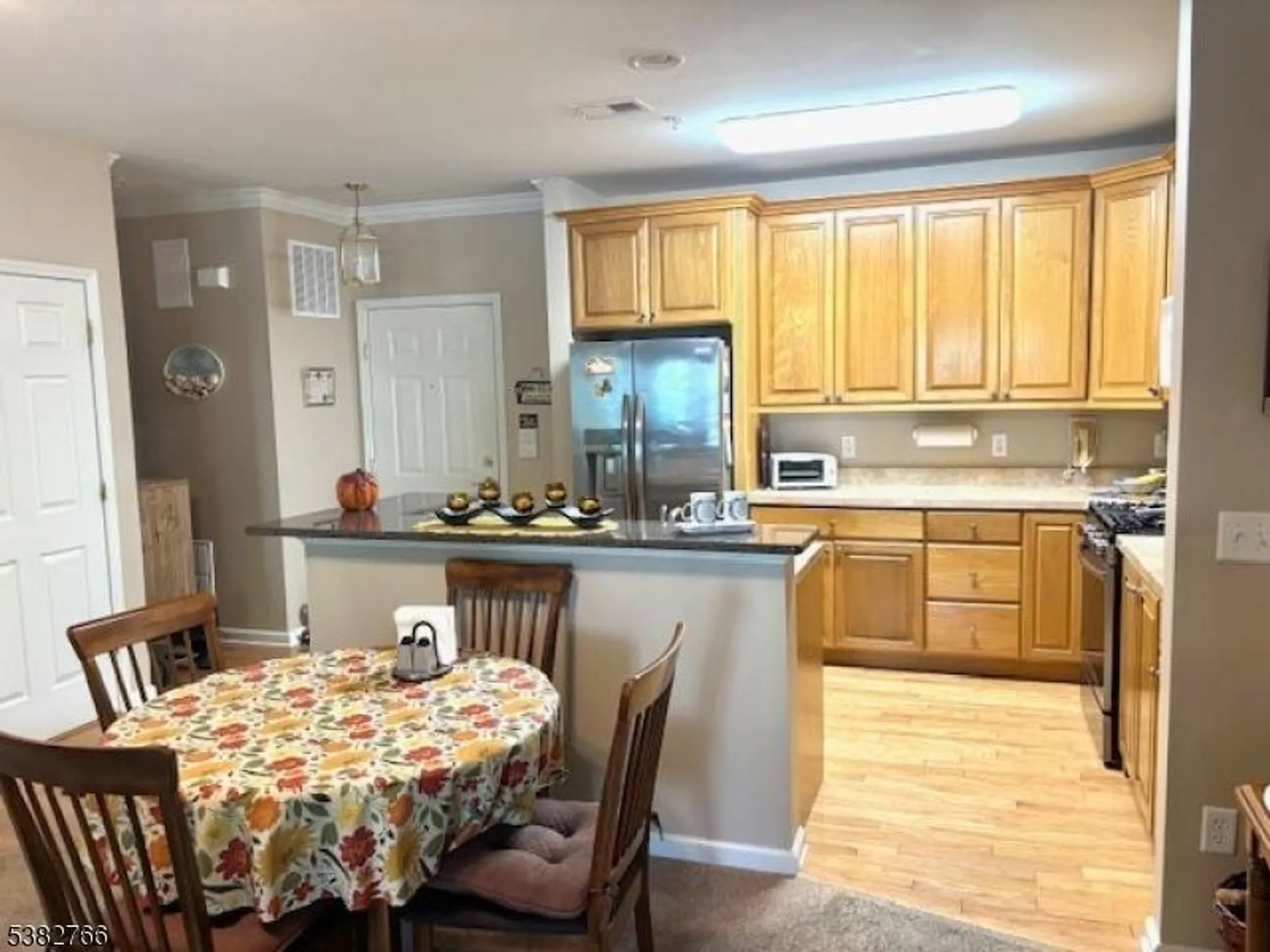 Property Slideshow image 6 of 18 | 104 ridgeview ln, Mount Arlington, NJ, 07856