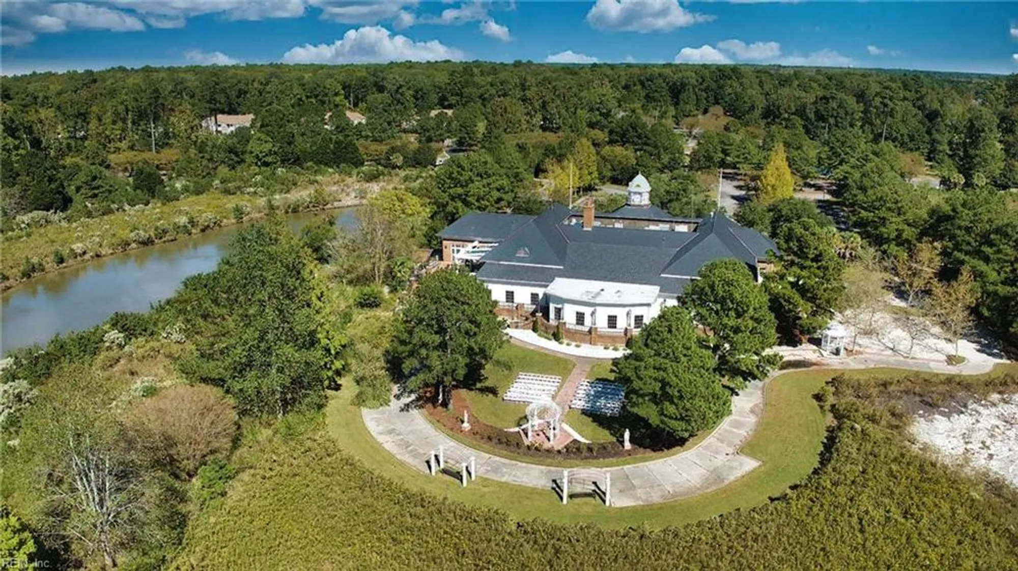 Property Slideshow image 32 of 38 | 3132 genius pl, Virginia Beach, VA, 23456