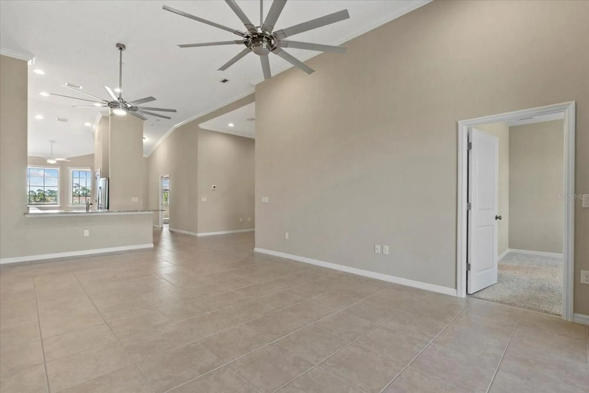 Property Slideshow image 13 of 47 | 12401 osorio ct 203, Sarasota, FL, 34238