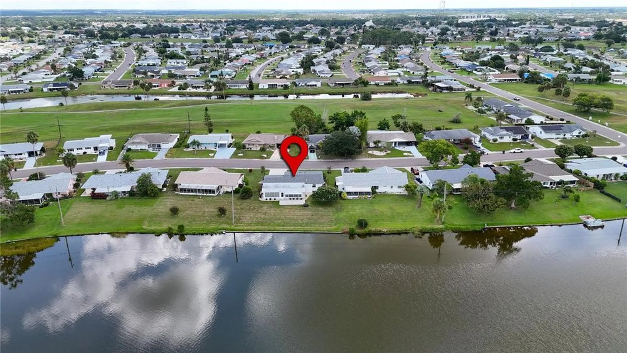 Property Slideshow image 6 of 68 | 1012 augusta dr, Sun City Center, FL, 33573