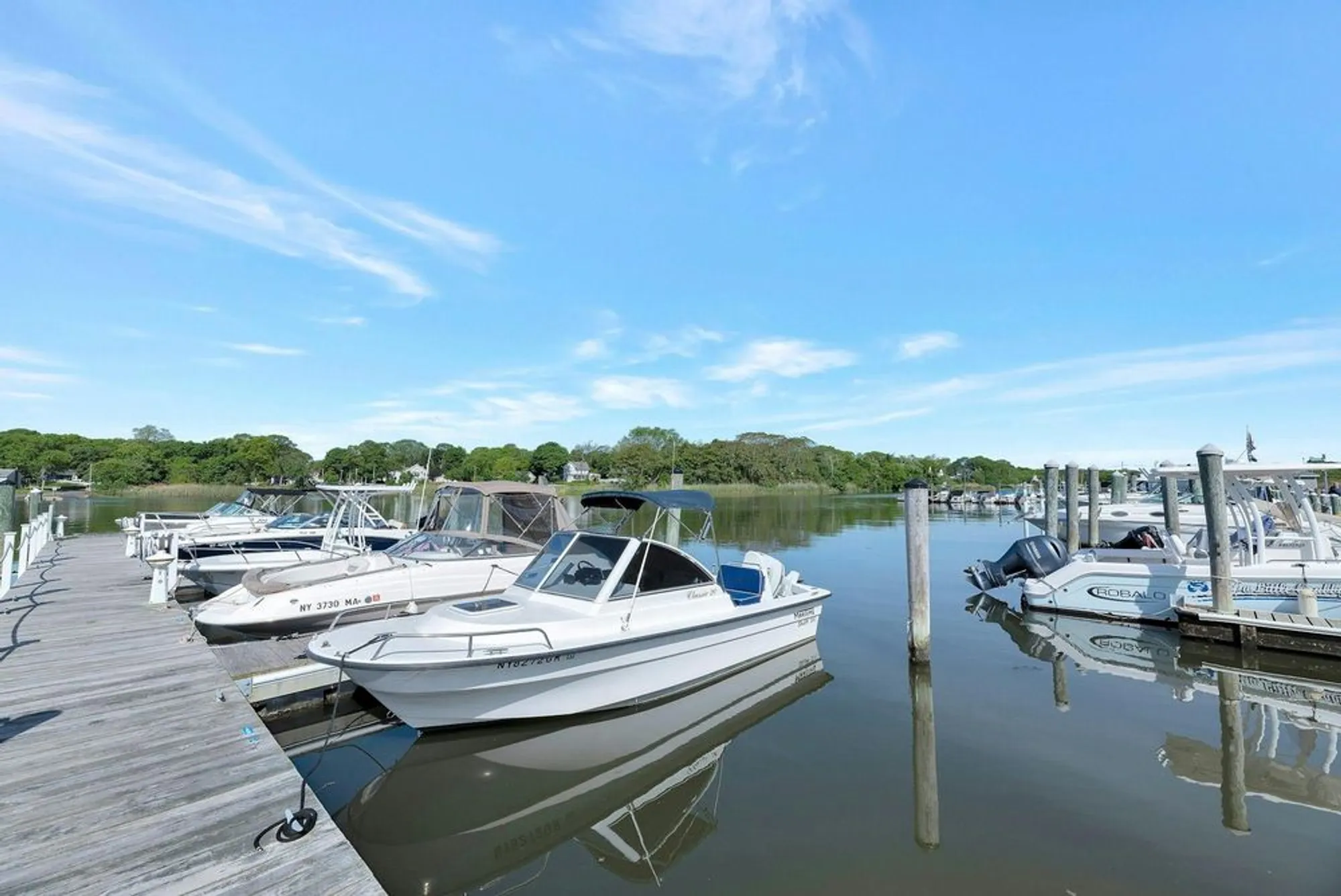 Property Slideshow image 27 of 30 | 279 dockside ct, Moriches, NY, 11955