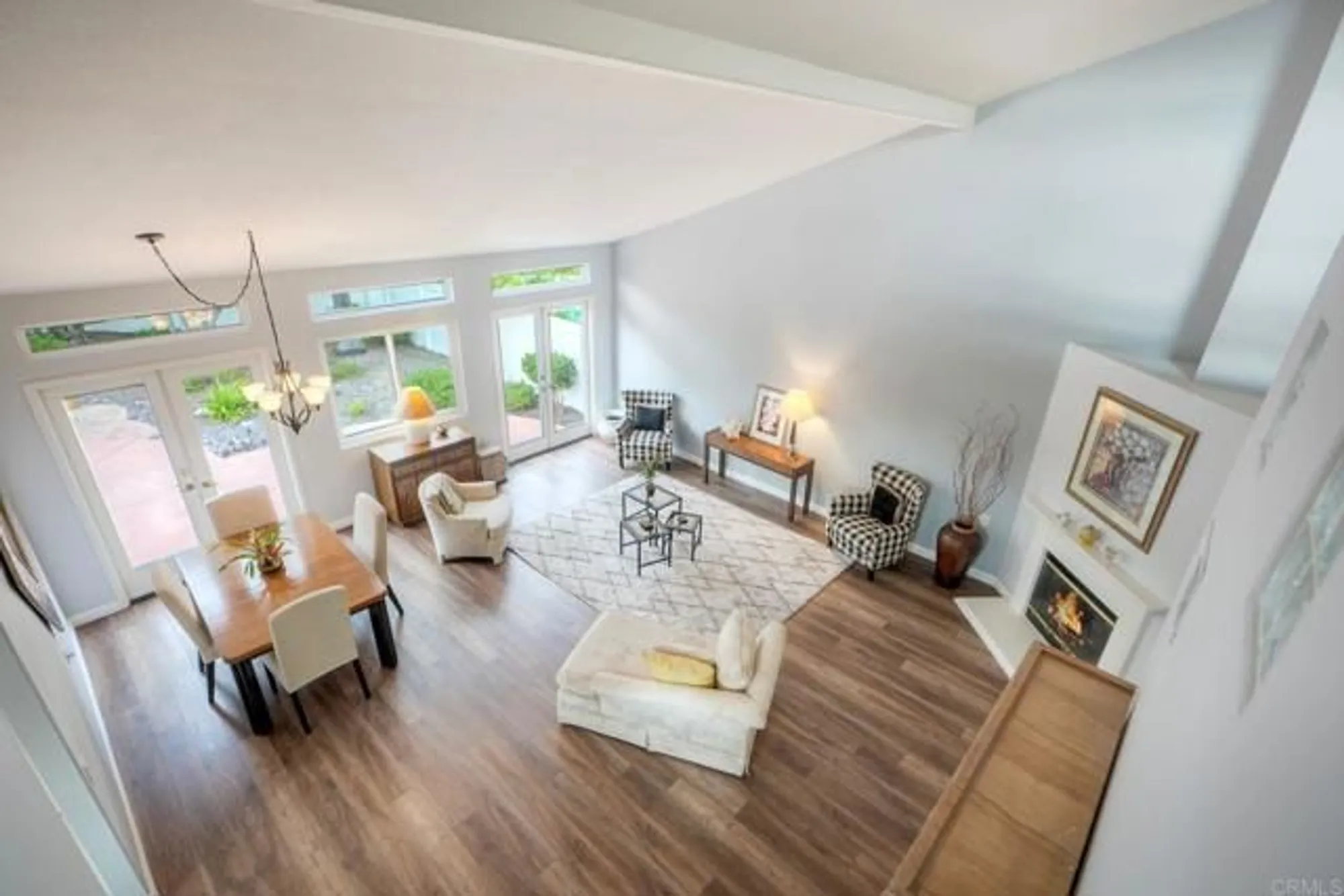 Property Slideshow image 8 of 53 | 3376 corsica way, Oceanside, CA, 92056