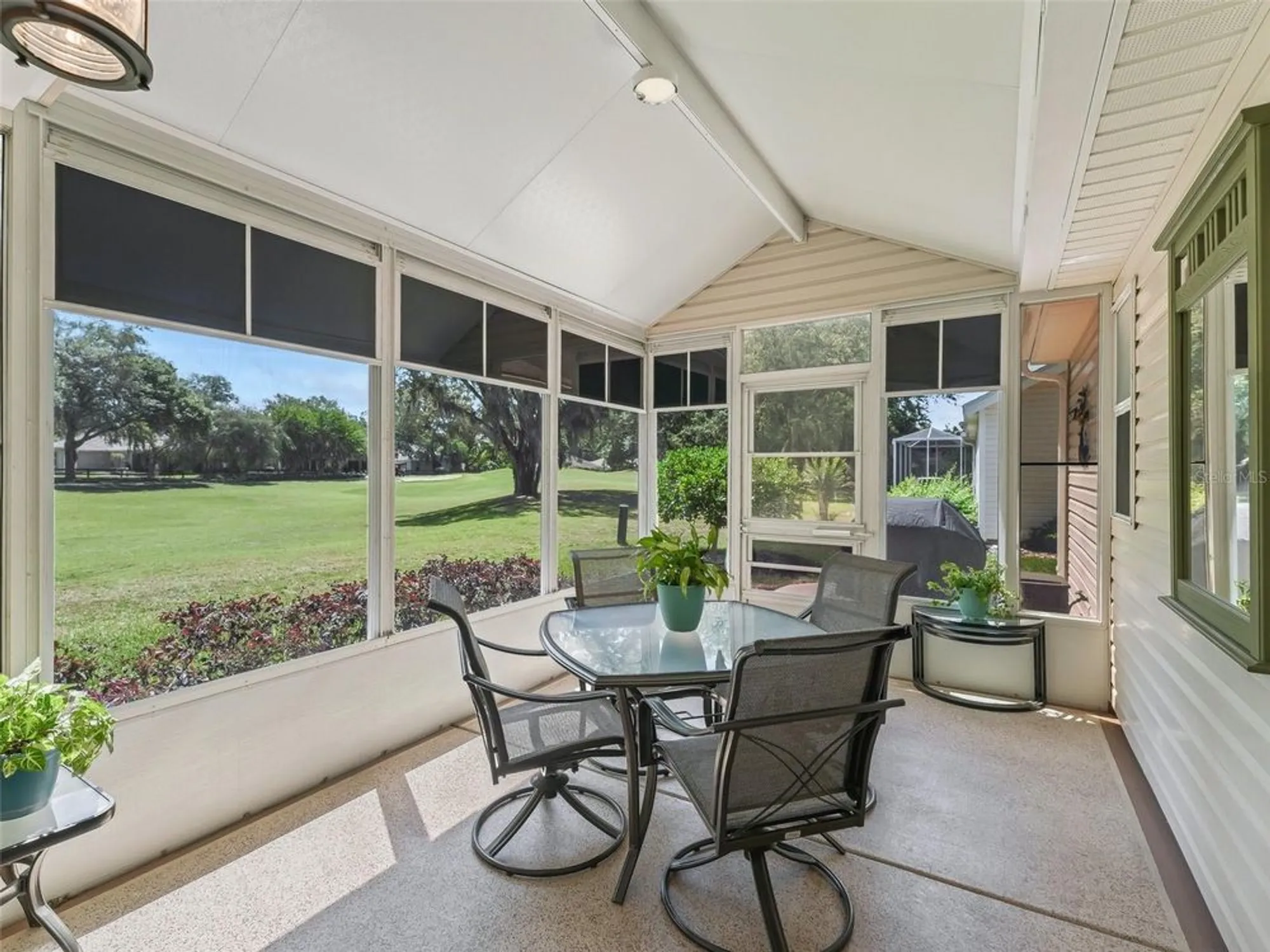 Property Slideshow image 18 of 49 | 511 chula vista ave, Lady Lake, FL, 32159