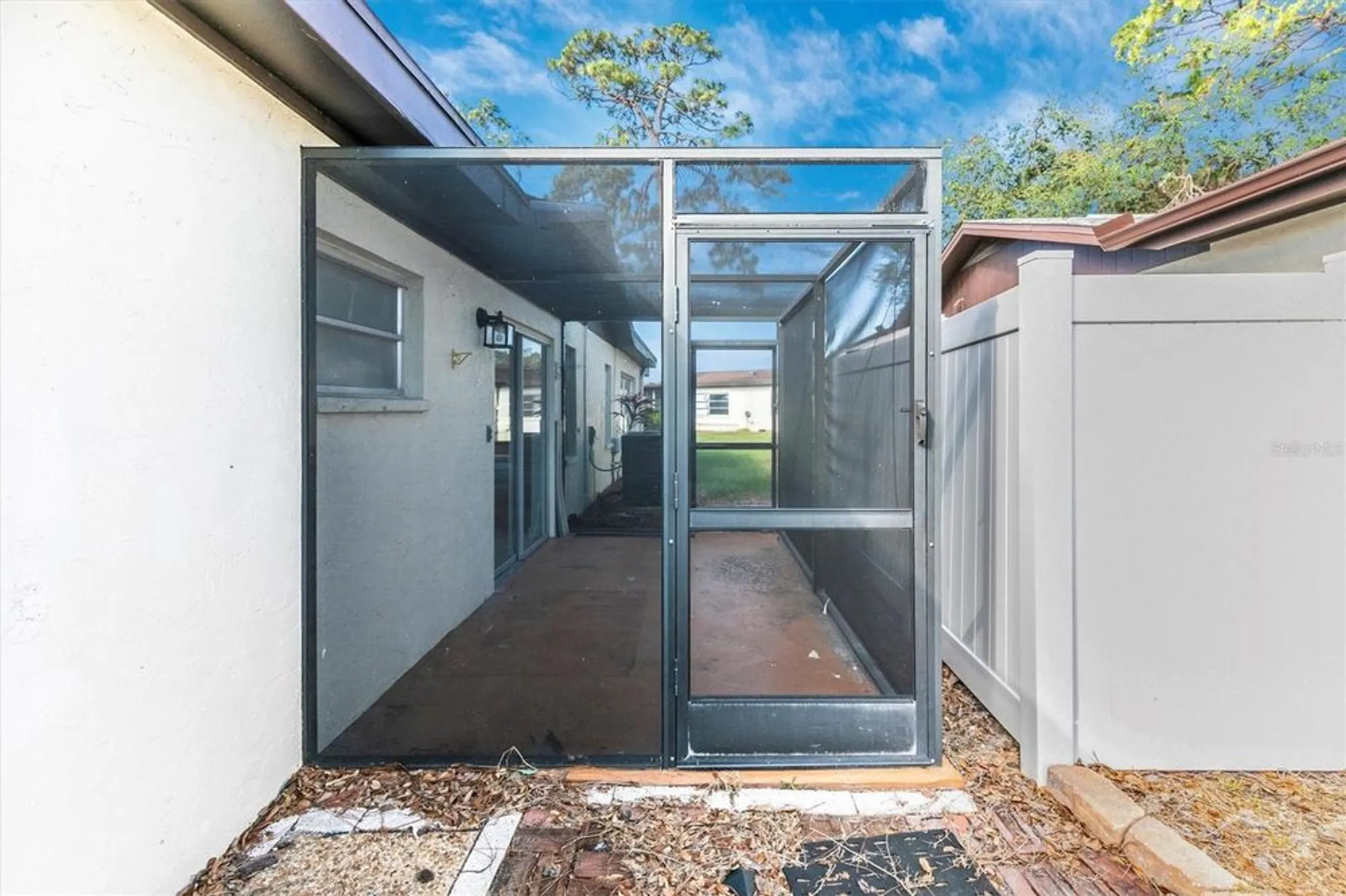 Property Slideshow image 51 of 74 | 6124 green view dr # 139, Sarasota, FL, 34231