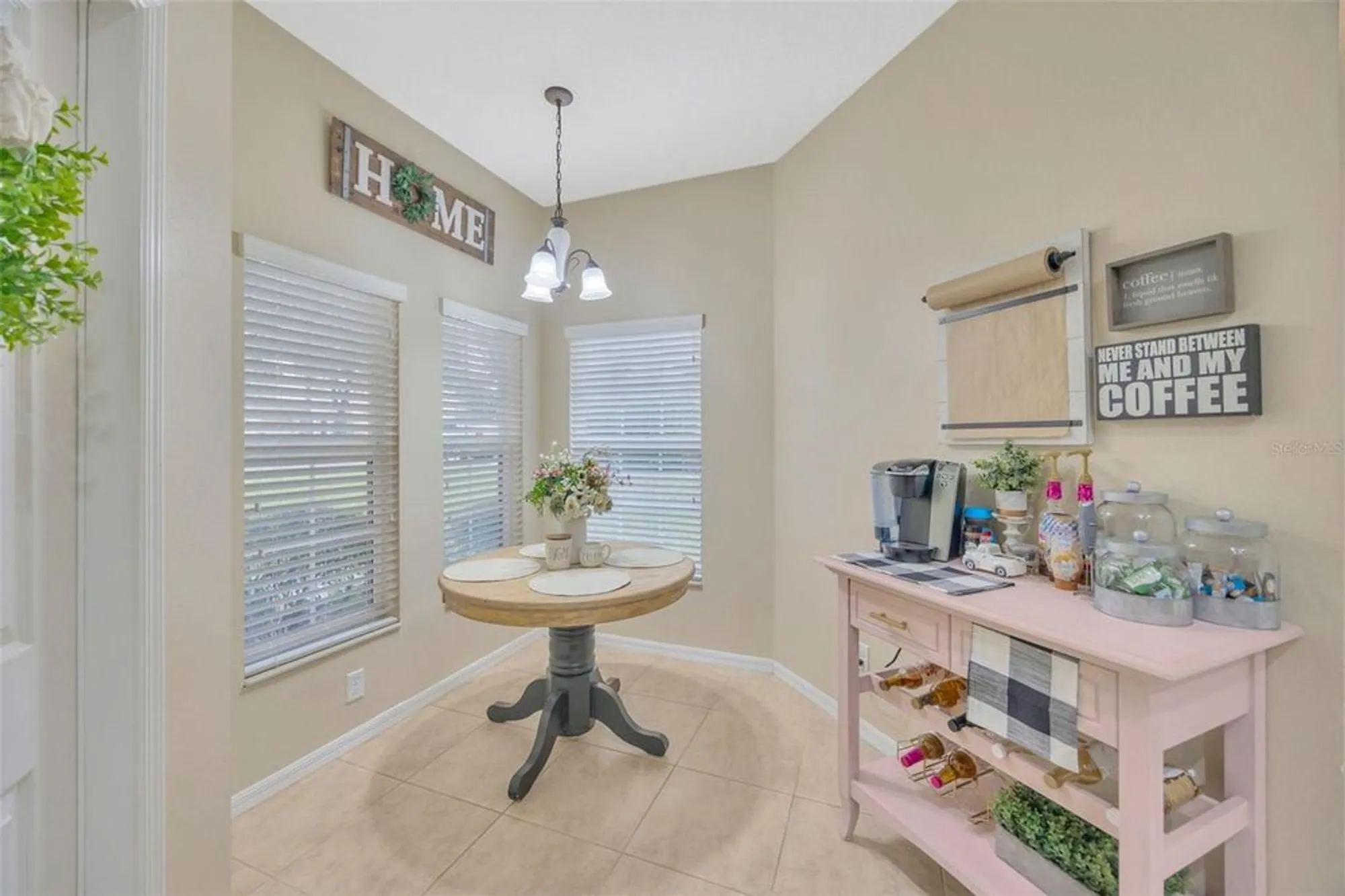 Property Slideshow image 9 of 56 | 1685 w spring meadow loop, Lecanto, FL, 34461