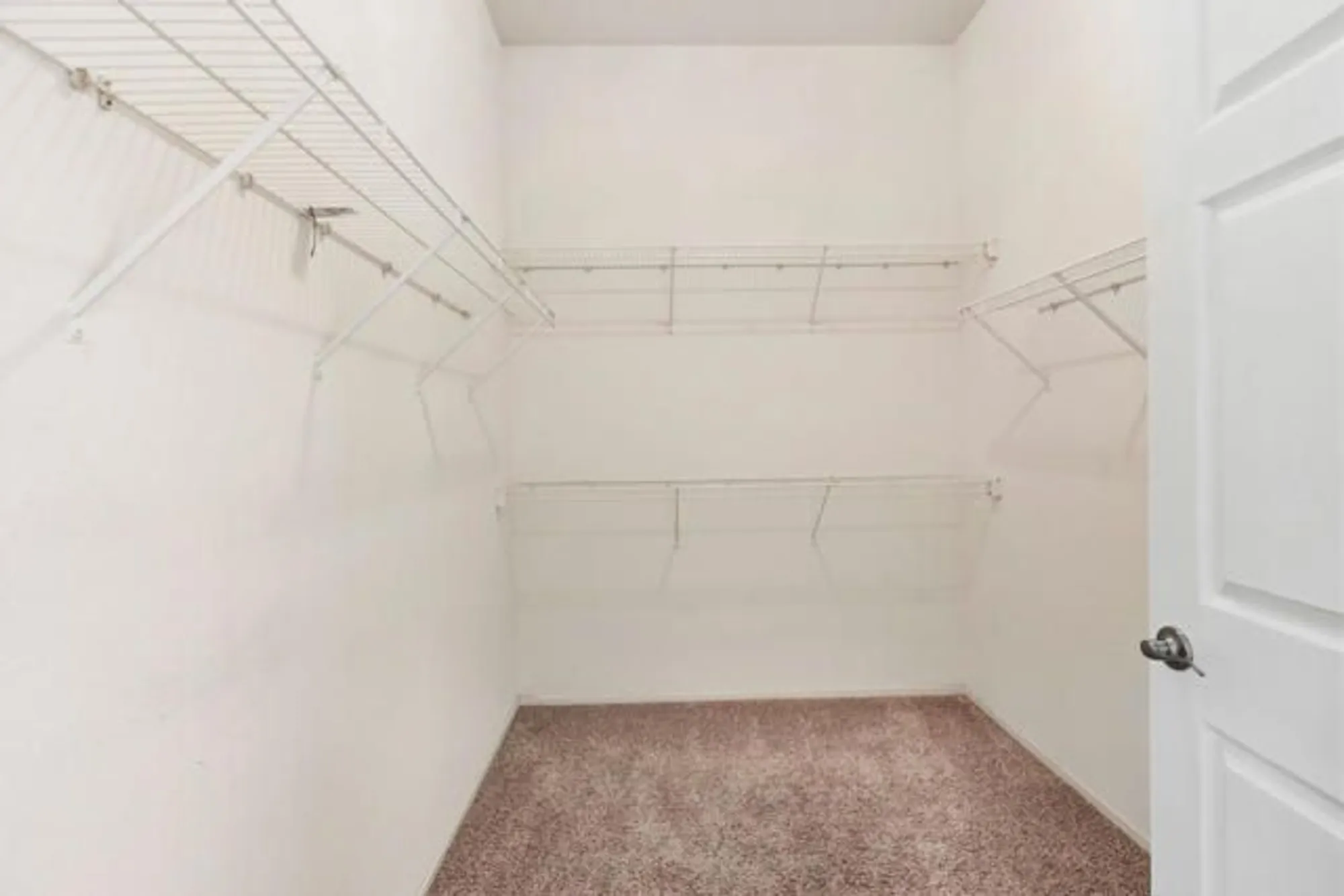 Property Slideshow image 14 of 37 | 80193 royal birkdale dr, Indio, CA, 92201