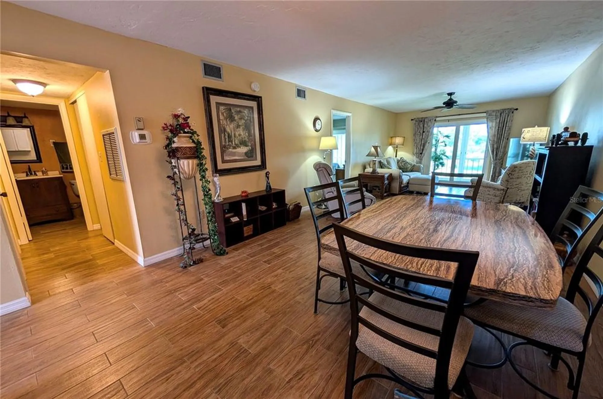 Property Slideshow image 8 of 36 | 3589 lake bayshore dr # j-303, Bradenton, FL, 34205