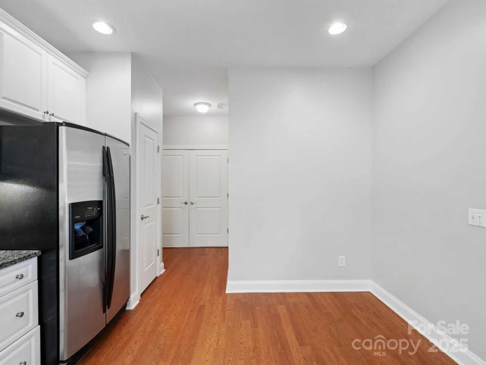 Property Slideshow image 15 of 37 | 10875 casetta dr, Matthews, NC, 28105