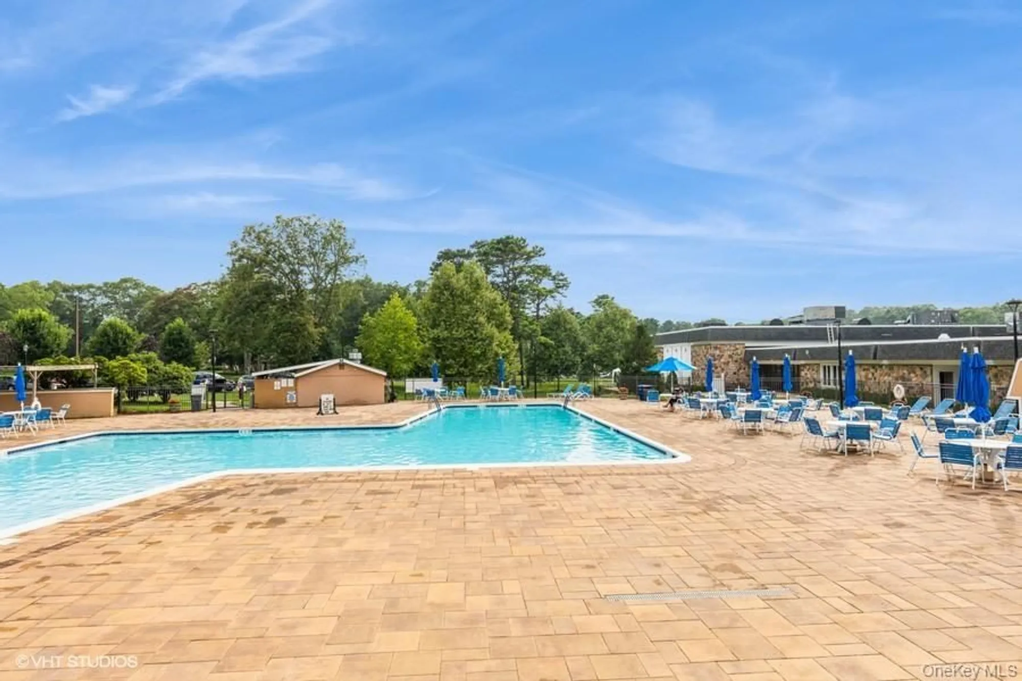 Property Slideshow image 16 of 22 | 166 ventry ct b, Ridge, NY, 11961