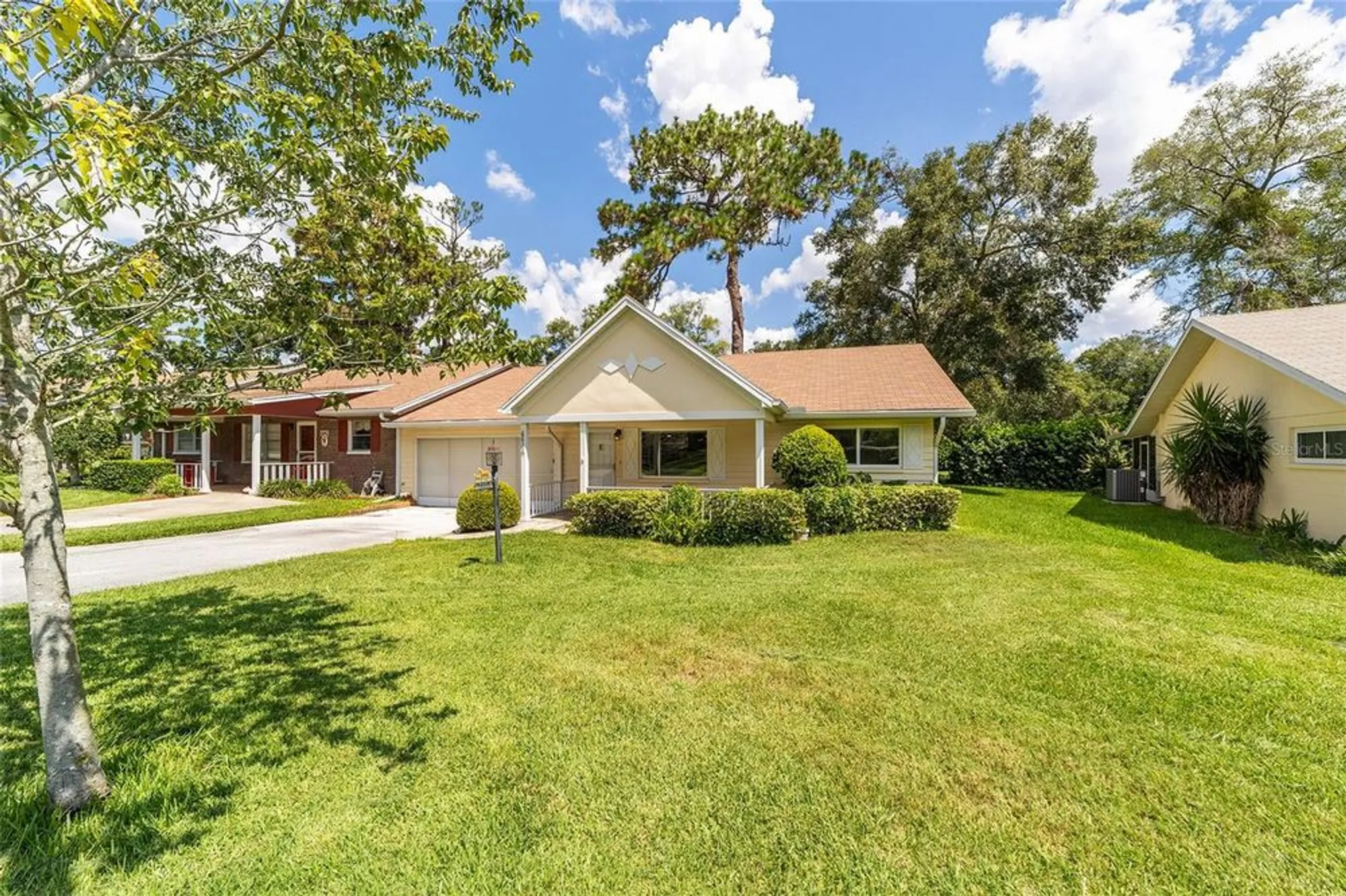 Property Slideshow image 2 of 34 | 8833 sw 98th street rd e, Ocala, FL, 34481