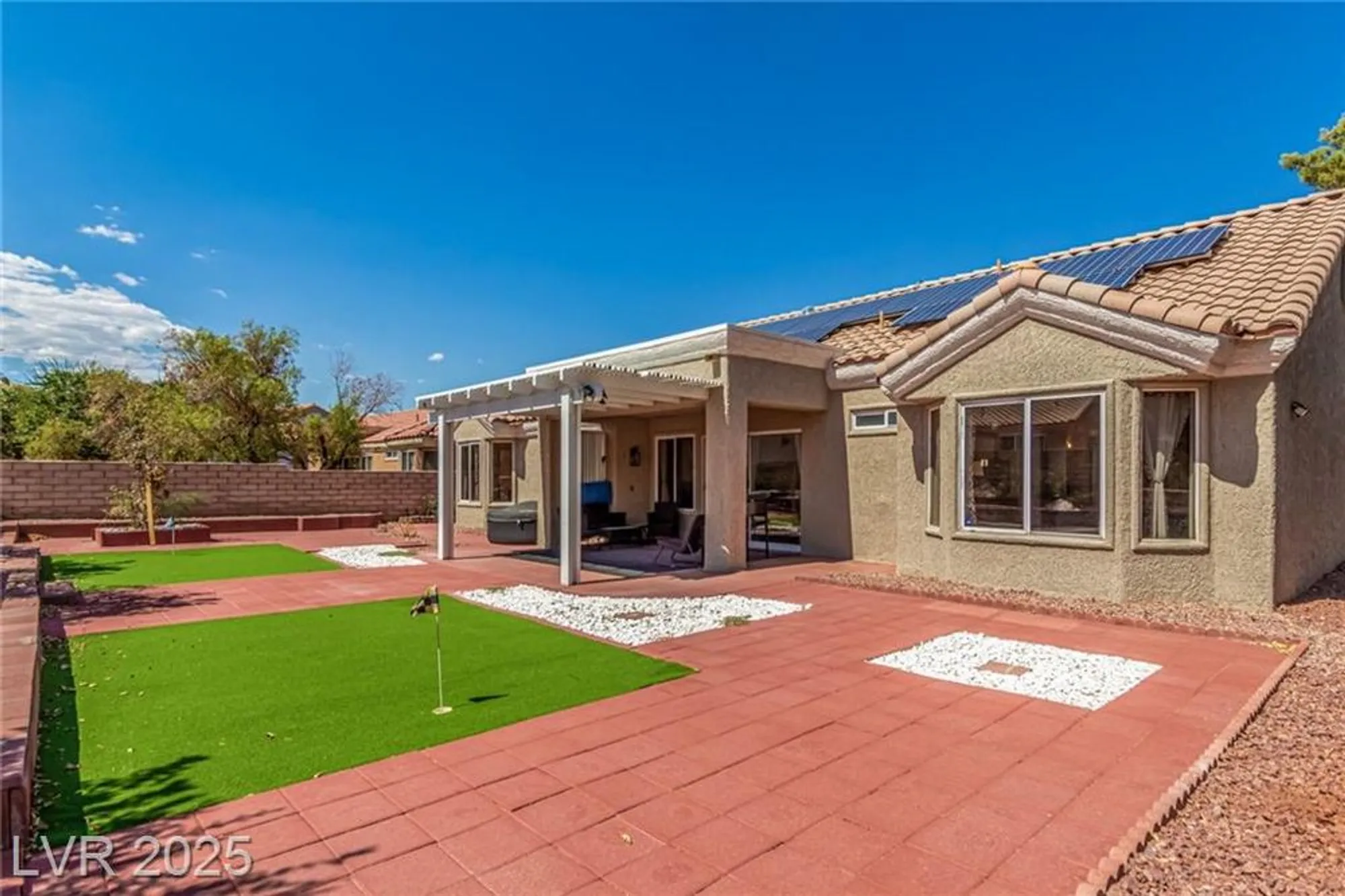 Property Slideshow image 39 of 42 | 8705 villa ridge dr, Las Vegas, NV, 89134