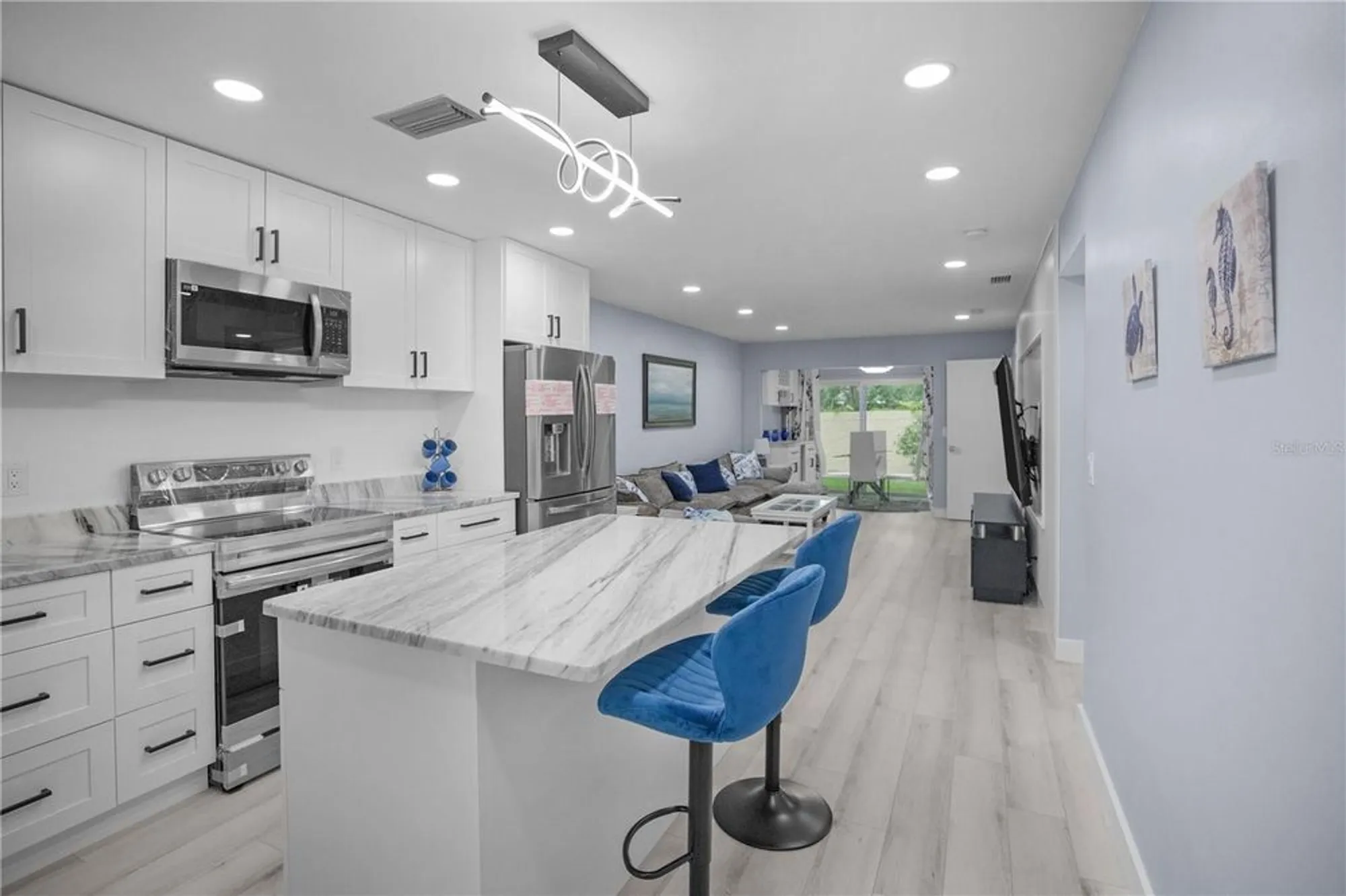 Property Slideshow image 3 of 56 | 1701 pinehurst rd 33e, Dunedin, FL, 34698