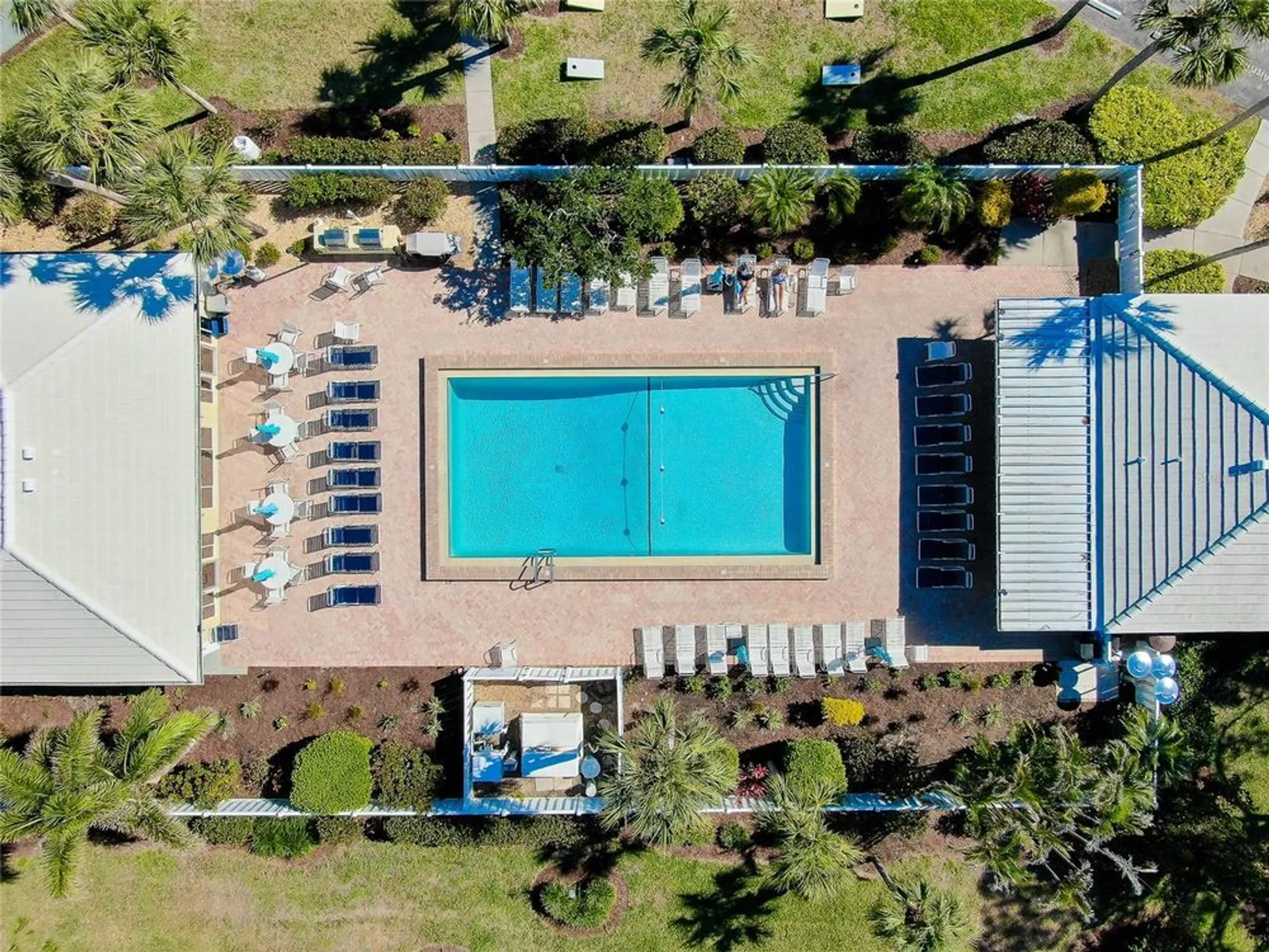 Property Slideshow image 28 of 36 | 410 cerromar cir 240, Venice, FL, 34293